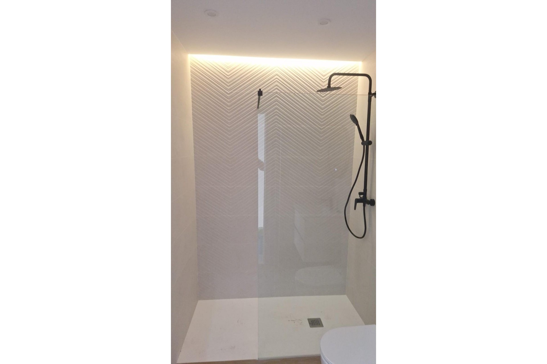 Återförsäljning - Town House -
Torrevieja - aguas nuevas