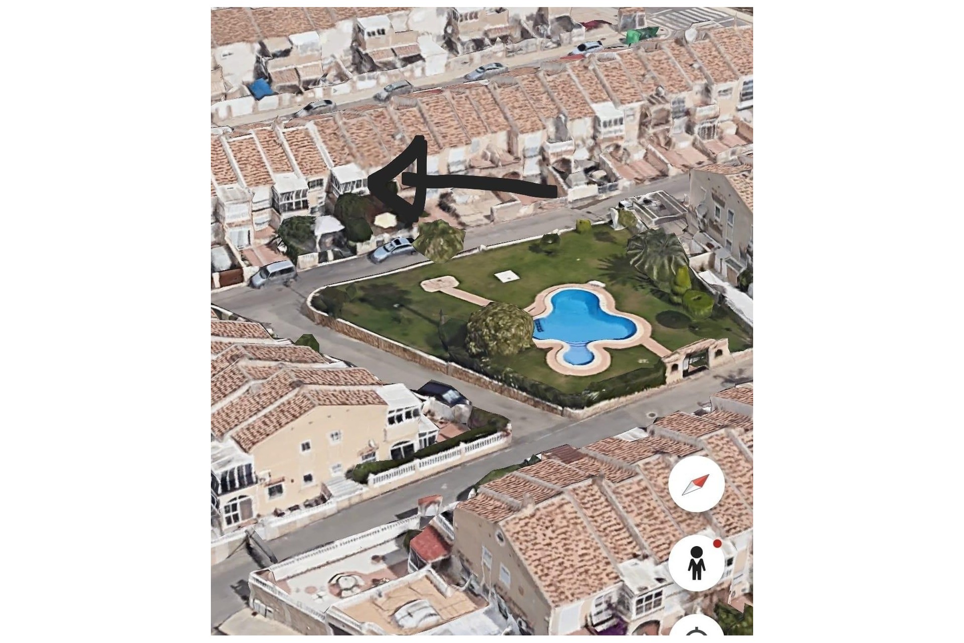 Återförsäljning - Town House -
Torrevieja - aguas nuevas