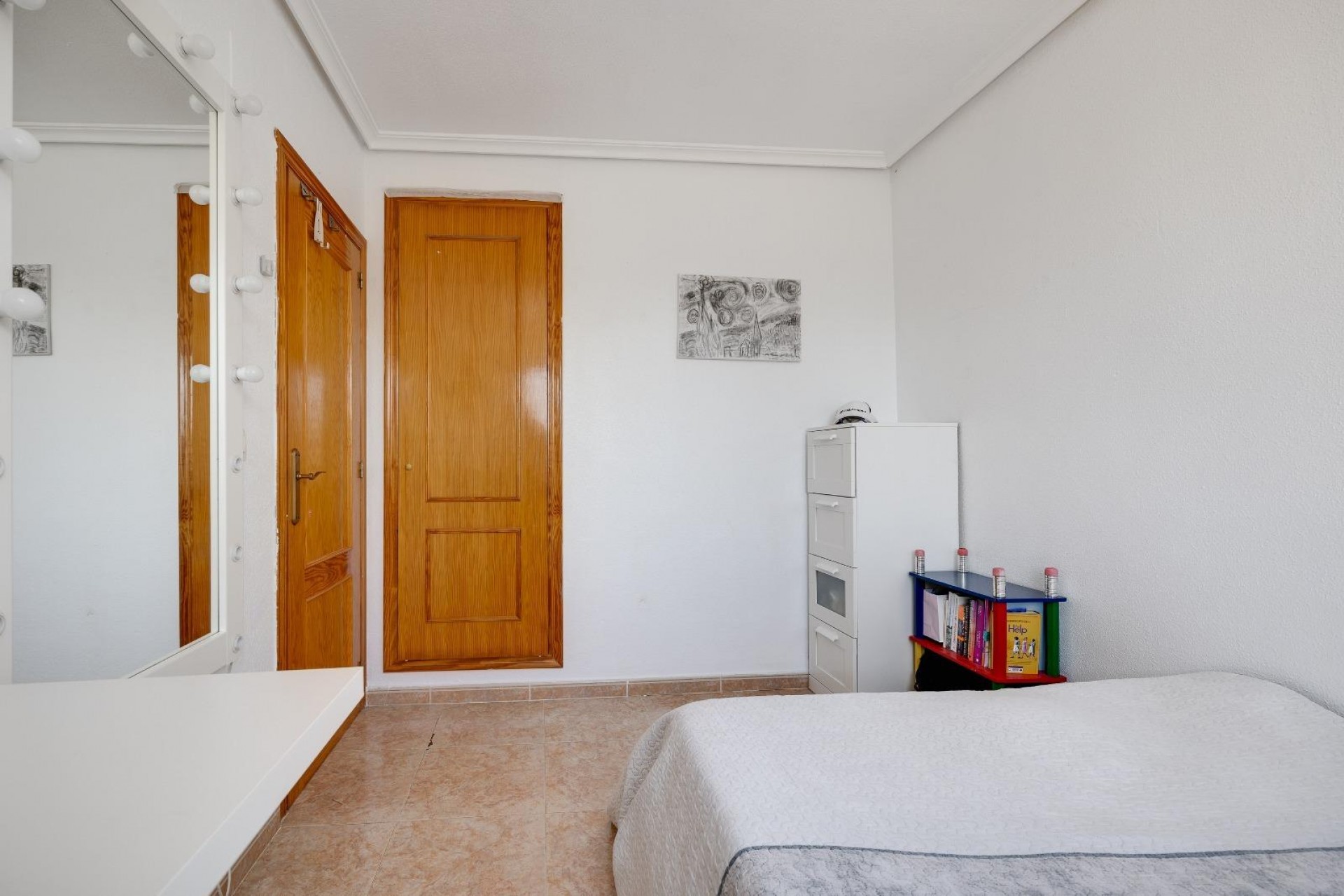 Återförsäljning - Town House -
Torrevieja - aguas nuevas