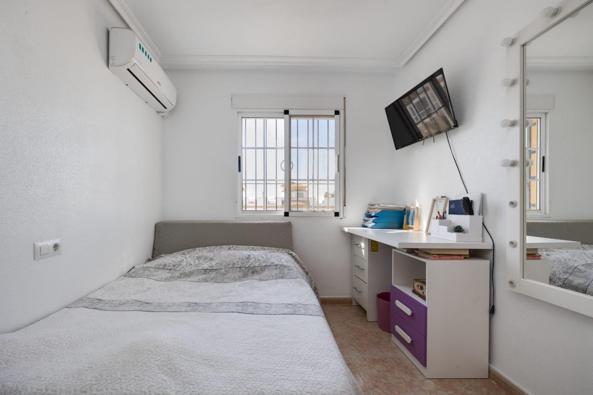 Återförsäljning - Town House -
Torrevieja - aguas nuevas