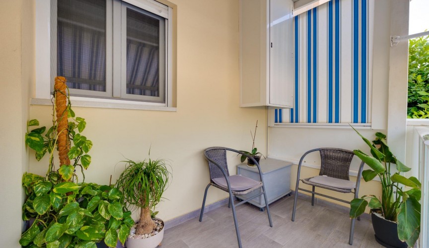Återförsäljning - Town House -
Torrevieja - aguas nuevas