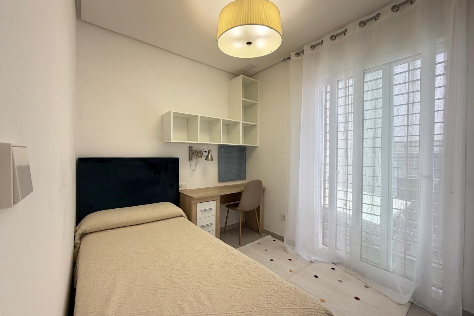 Återförsäljning - Town House -
Torrevieja - aguas nuevas