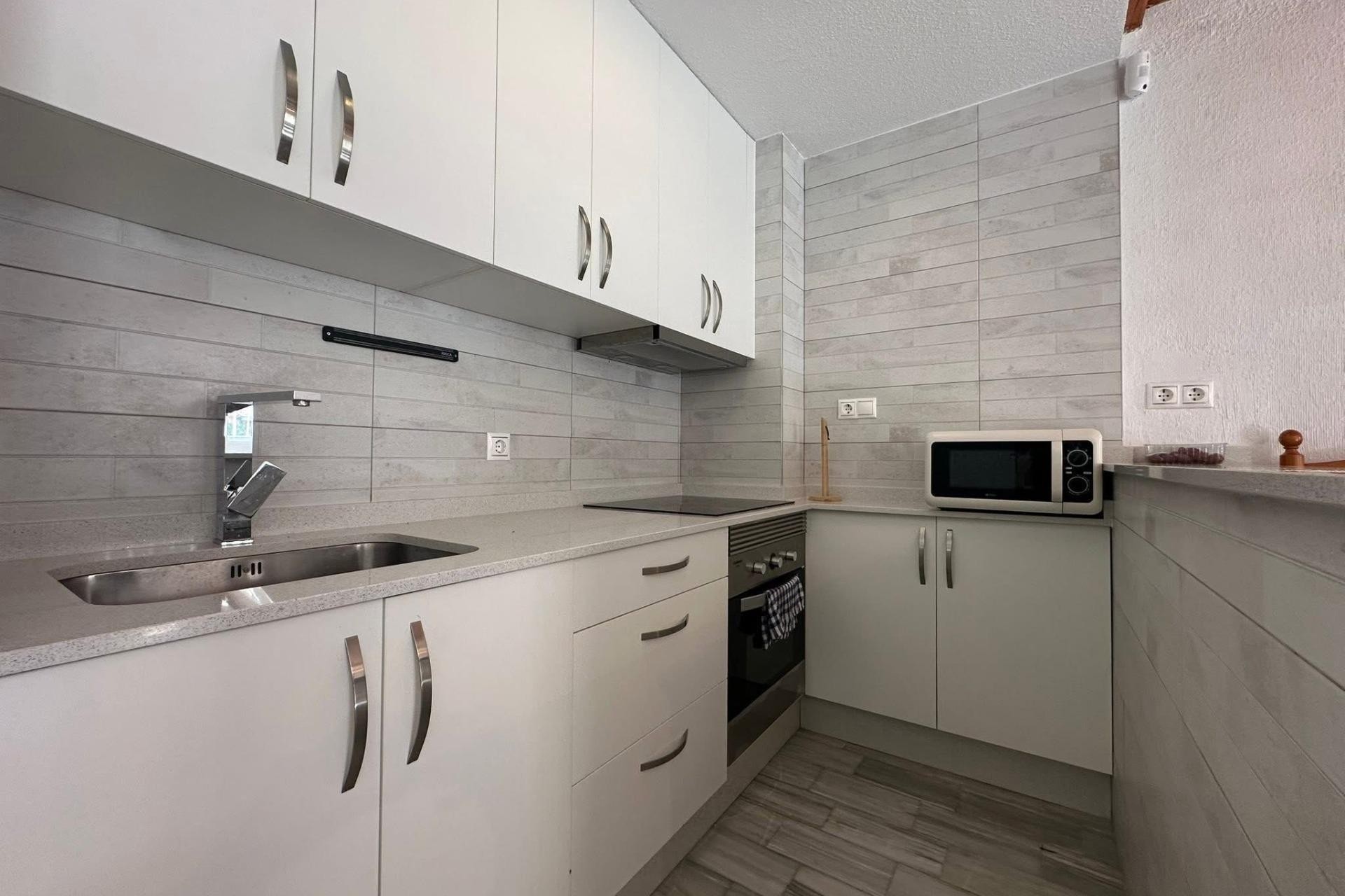 Återförsäljning - Town House -
Torrevieja - Cabo Cervera