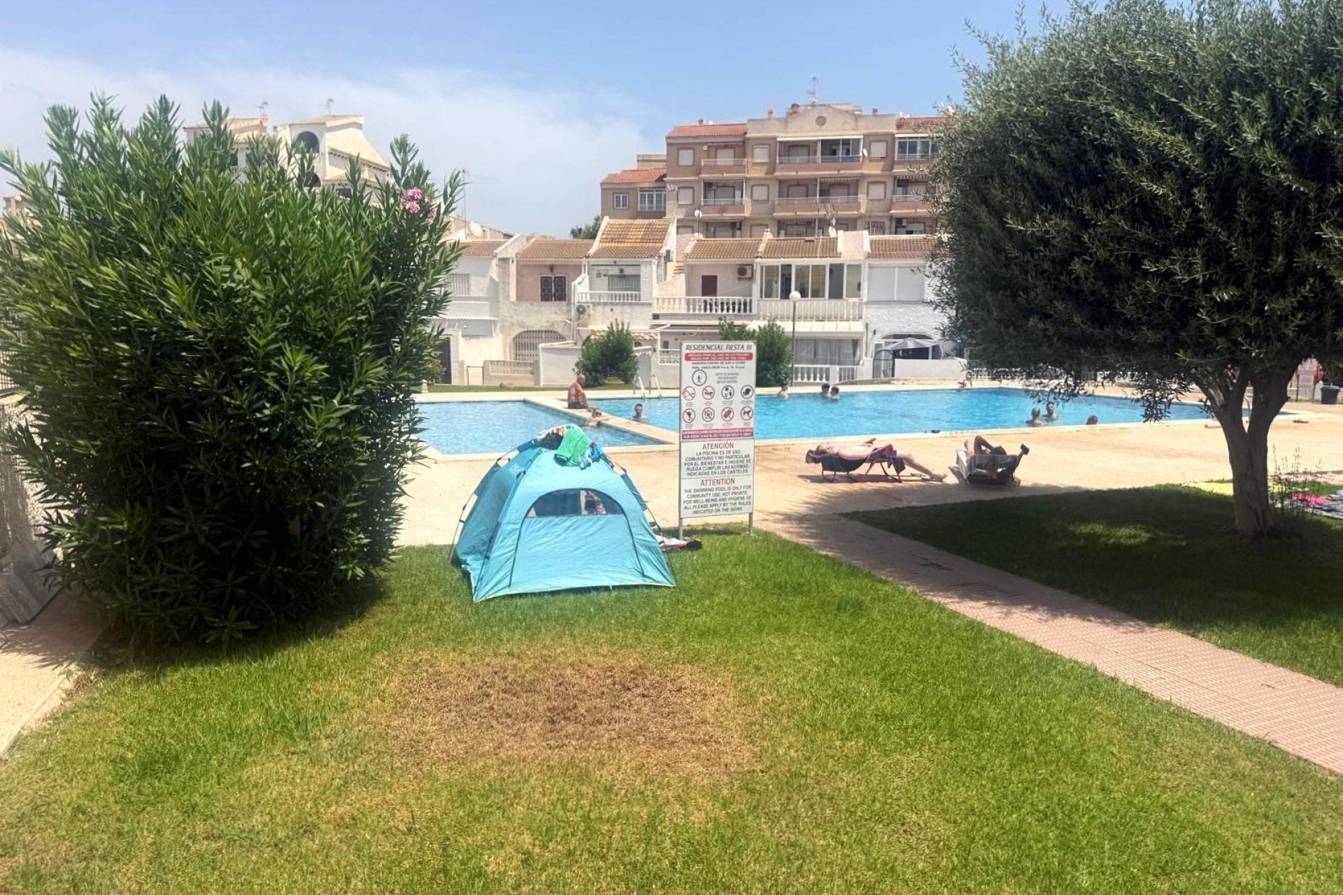 Återförsäljning - Town House -
Torrevieja - Calas Blanca