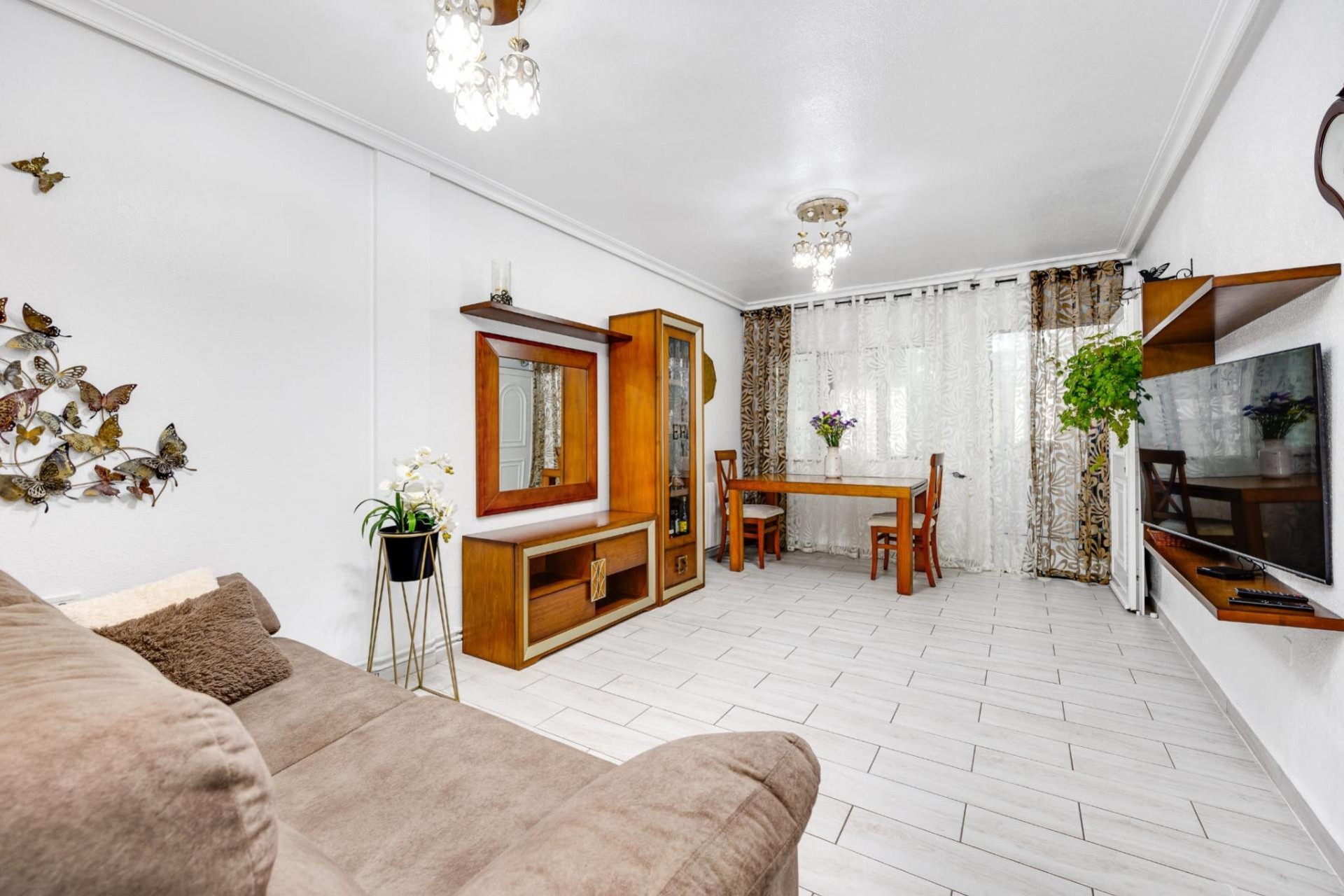 Återförsäljning - Town House -
Torrevieja - Calas Blanca