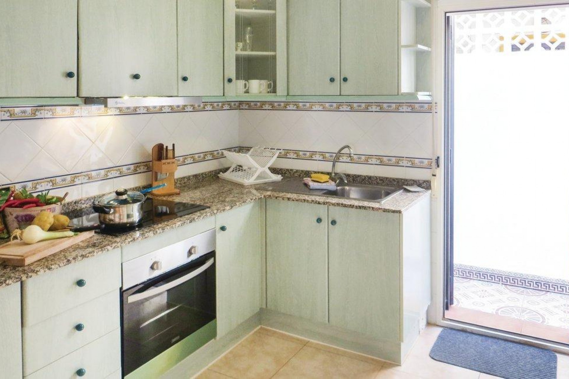 Återförsäljning - Town House -
Torrevieja - Carrefour