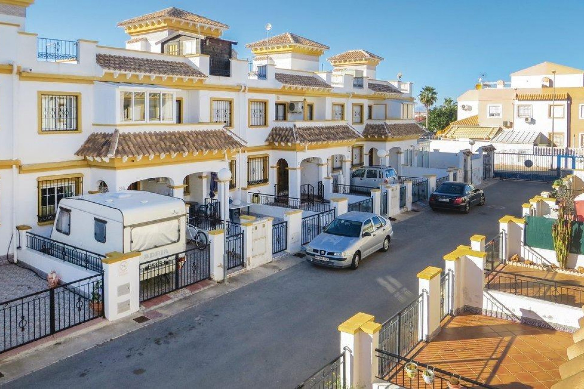 Återförsäljning - Town House -
Torrevieja - Carrefour