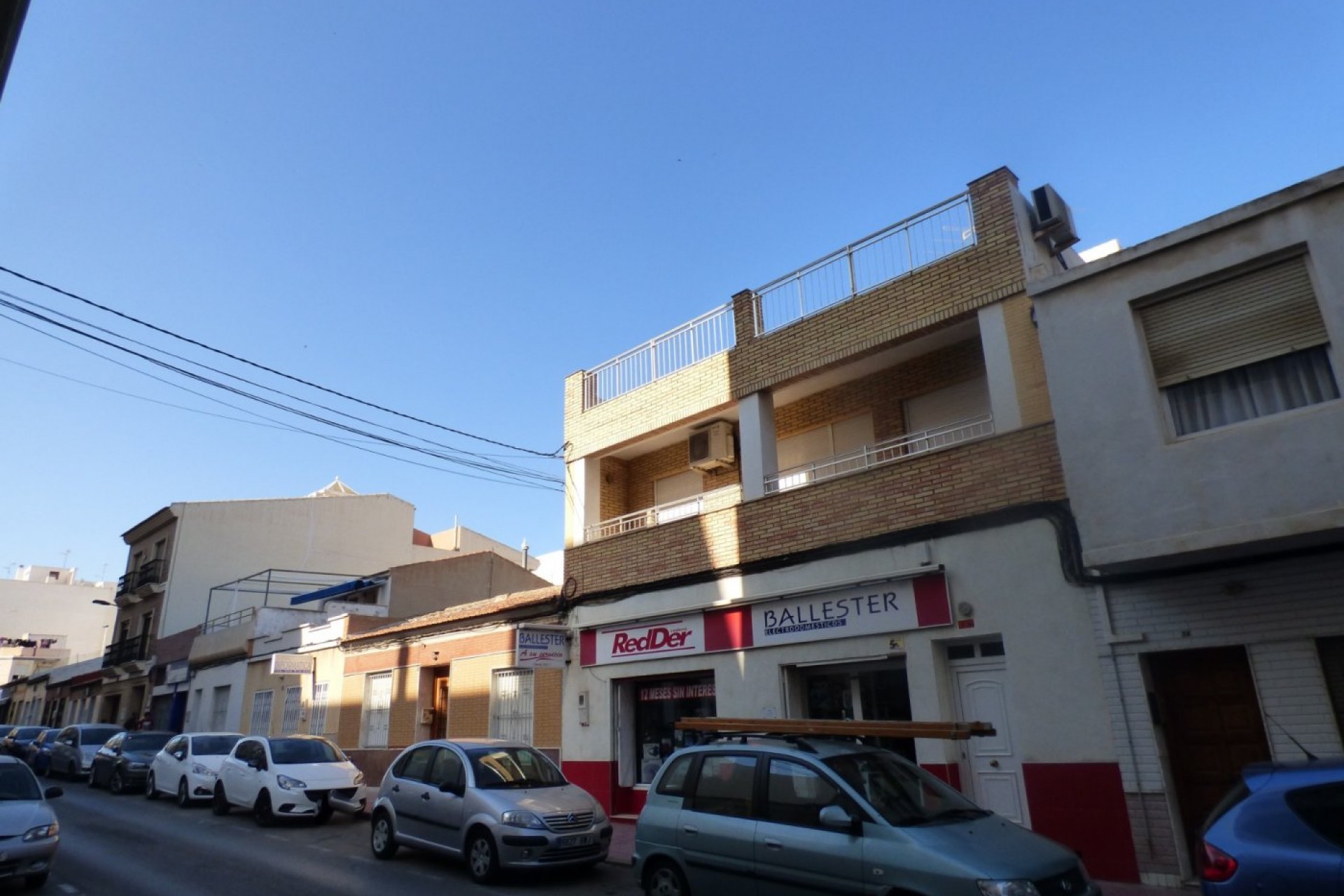 Återförsäljning - Town House -
Torrevieja - Centro
