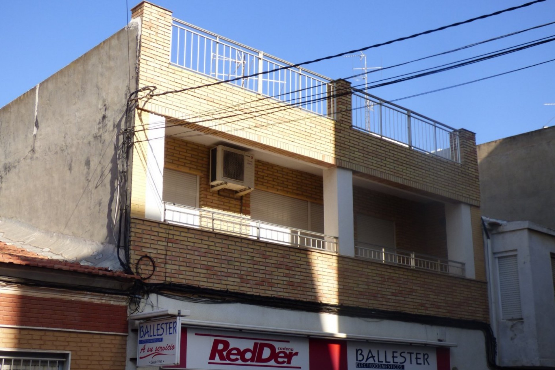 Återförsäljning - Town House -
Torrevieja - Centro