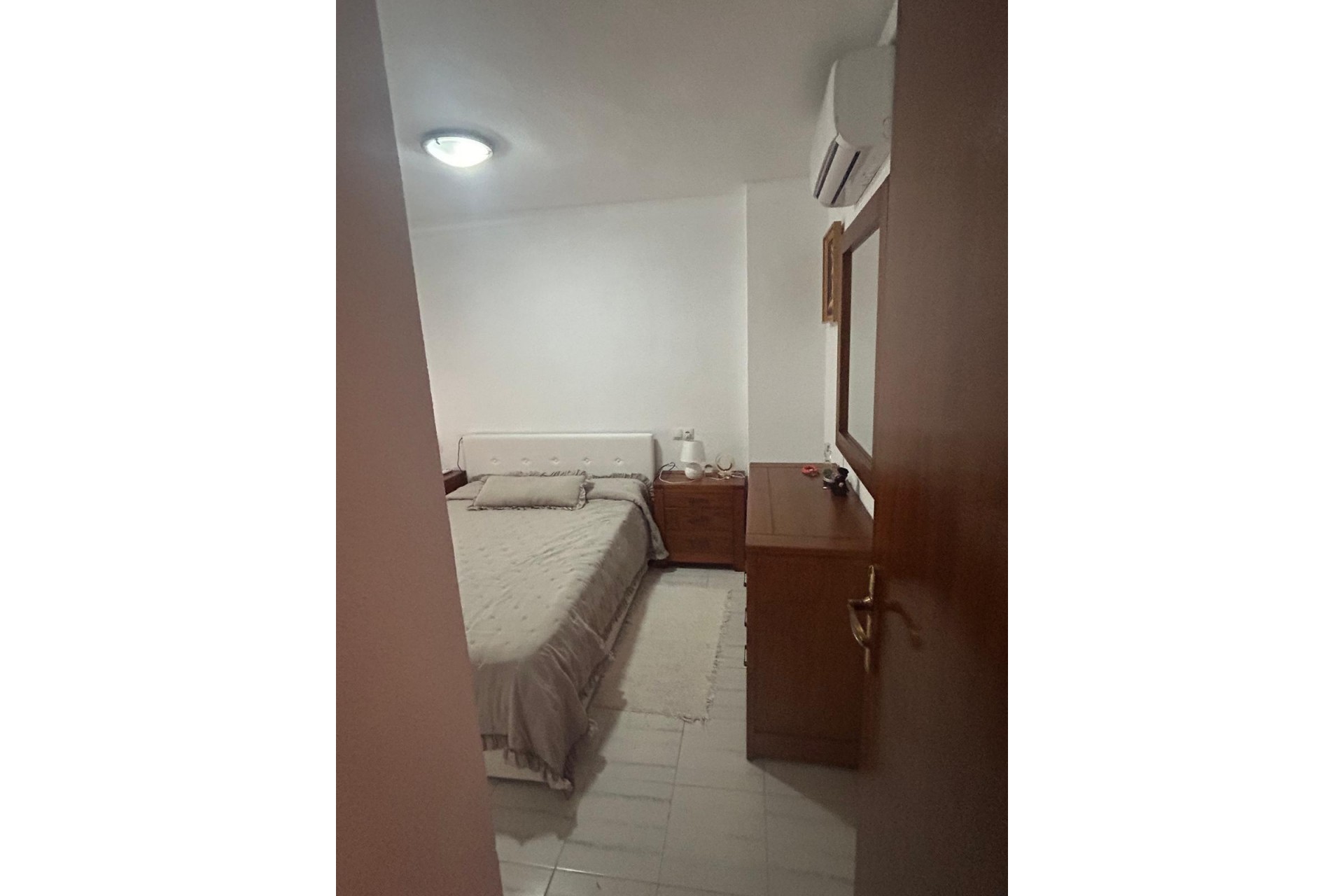 Återförsäljning - Town House -
Torrevieja - Centro