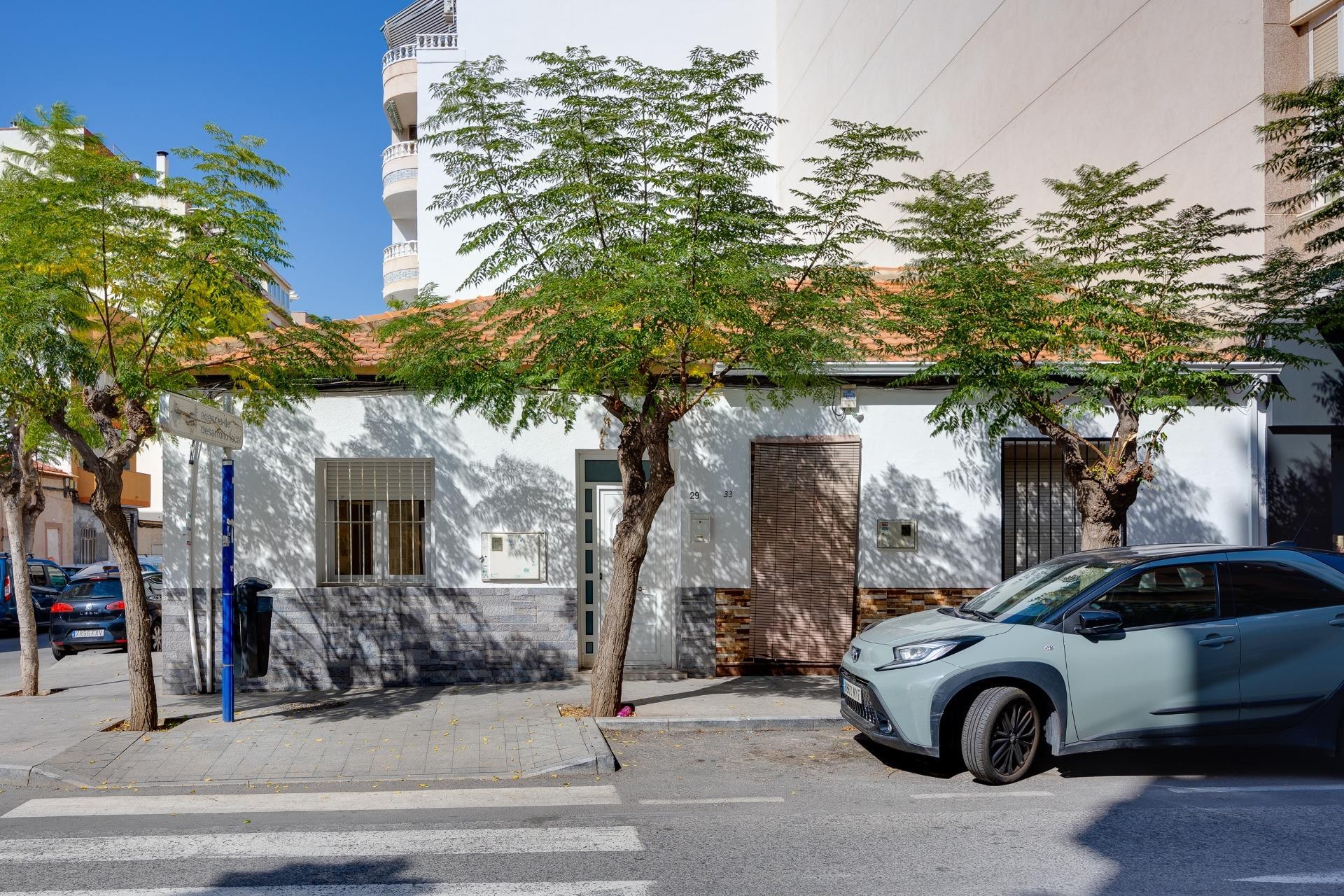 Återförsäljning - Town House -
Torrevieja - Centro