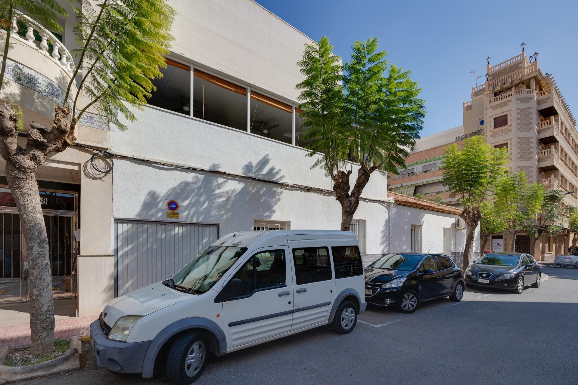 Återförsäljning - Town House -
Torrevieja - Centro
