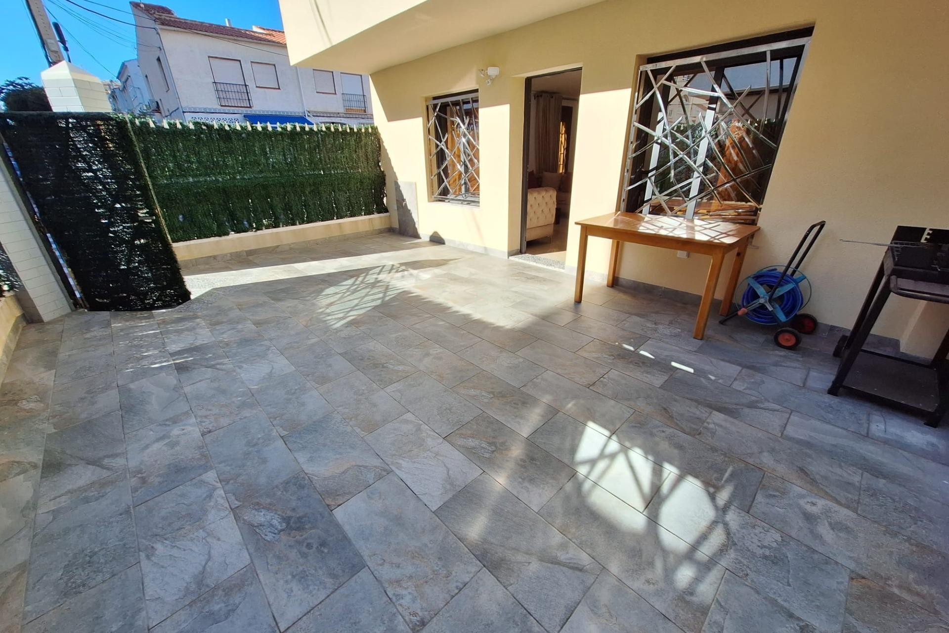 Återförsäljning - Town House -
Torrevieja - Centro