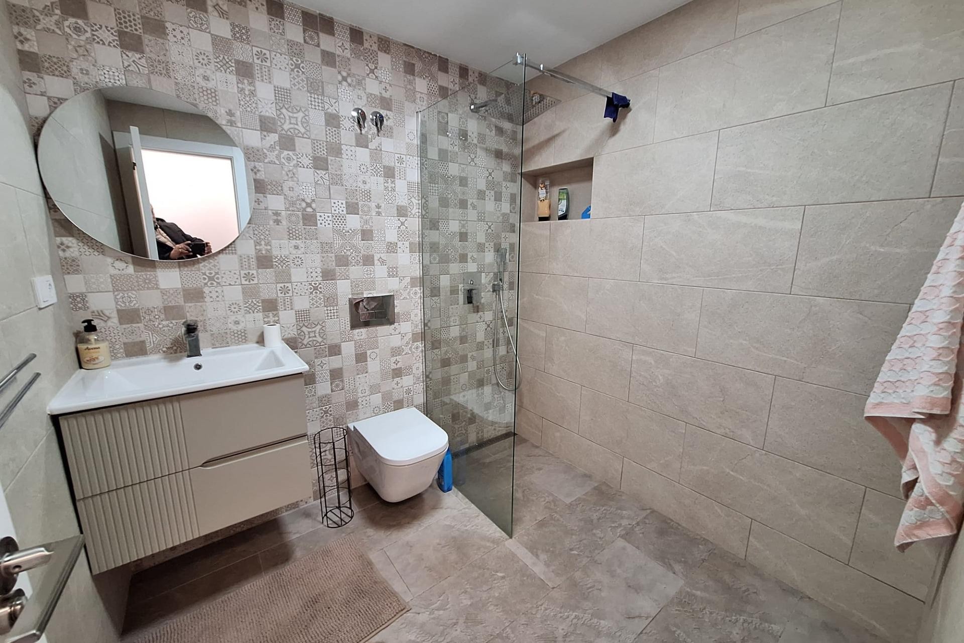 Återförsäljning - Town House -
Torrevieja - Centro