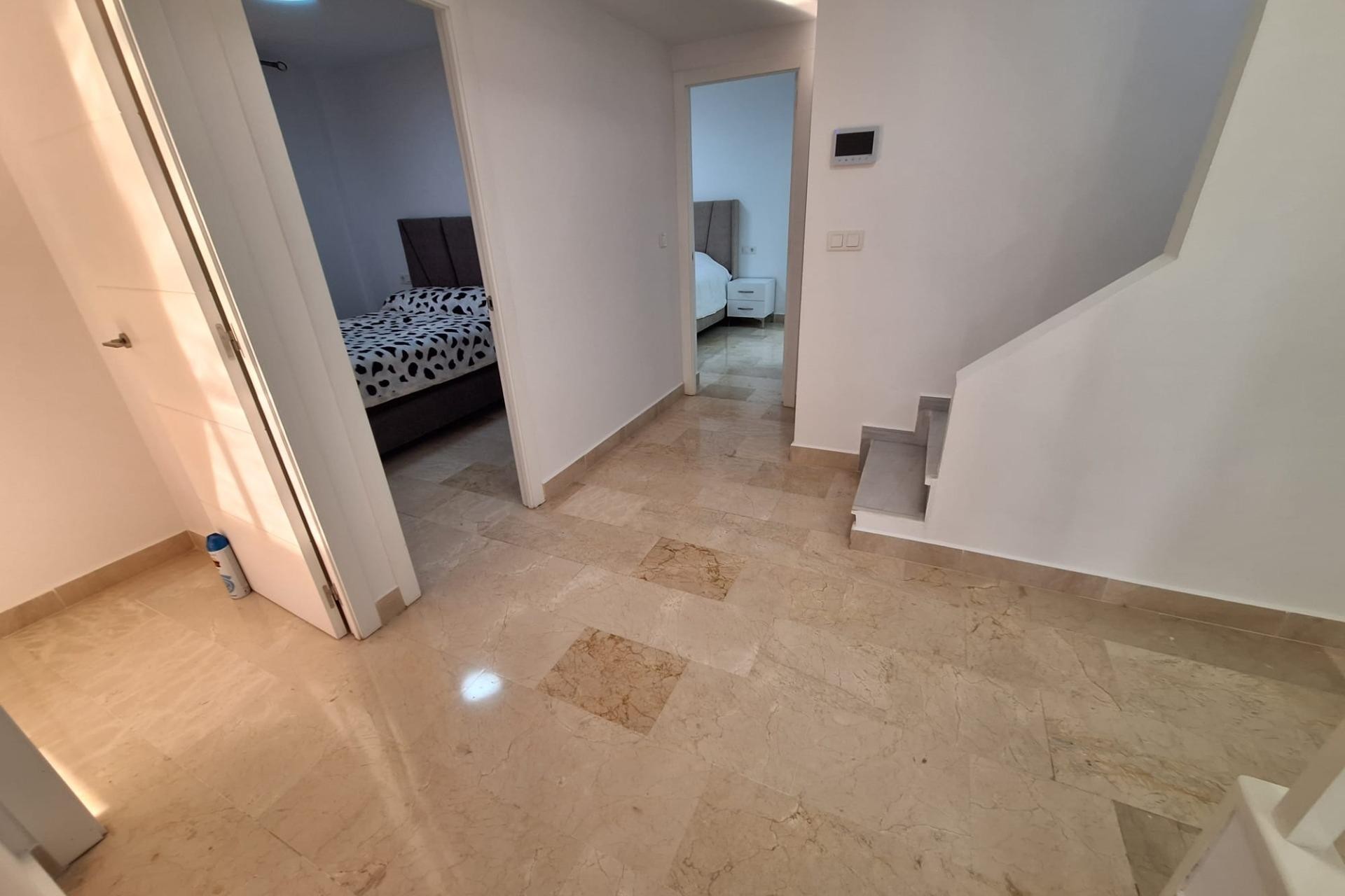 Återförsäljning - Town House -
Torrevieja - Centro