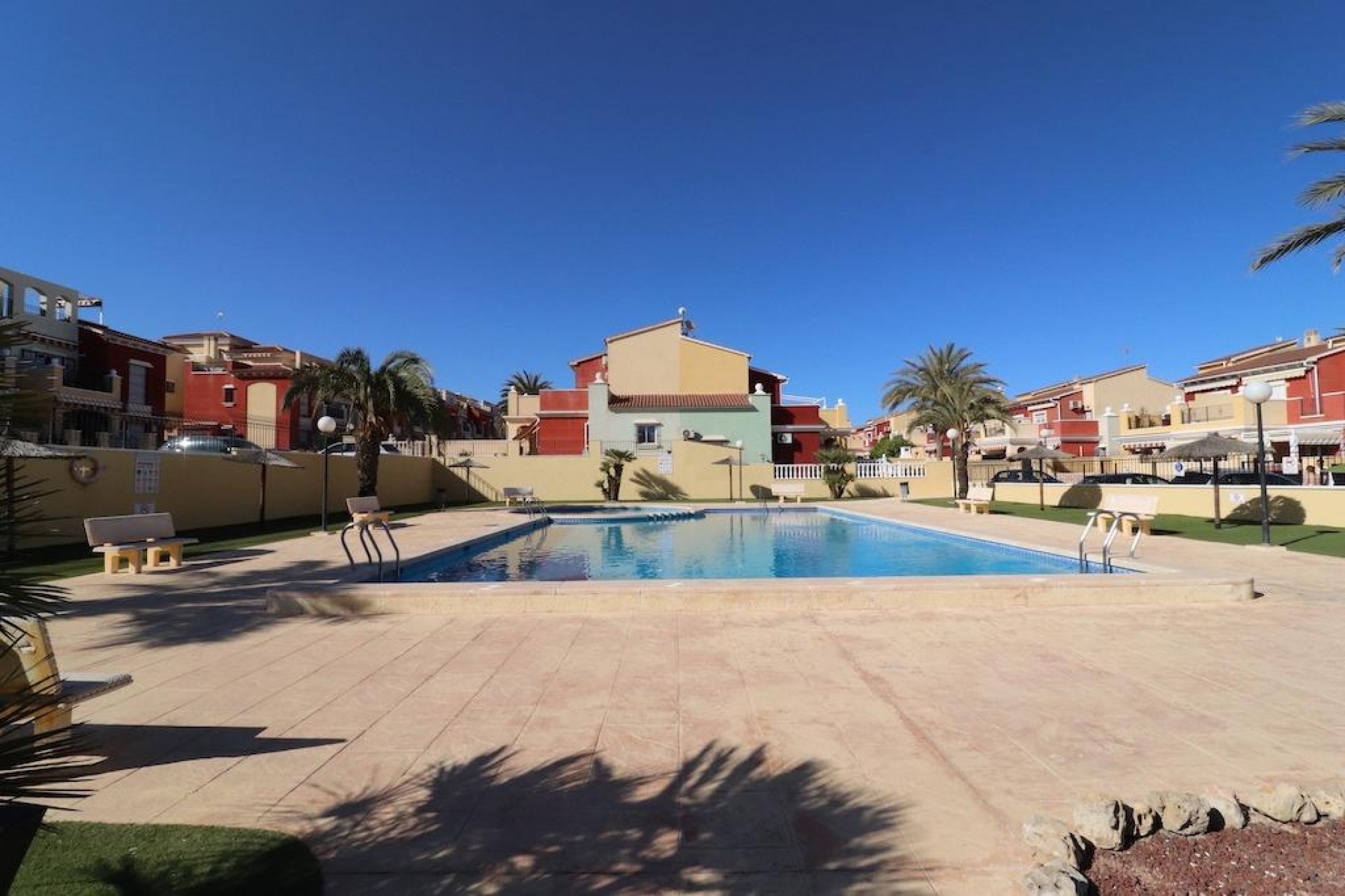 Återförsäljning - Town House -
Torrevieja - Costa Blanca