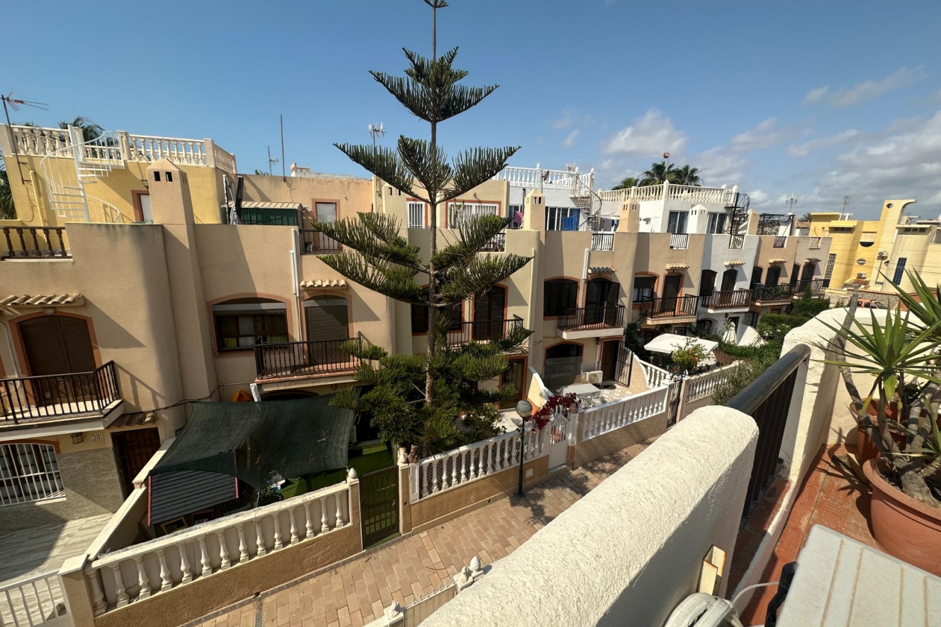 Återförsäljning - Town House -
Torrevieja - Costa Blanca