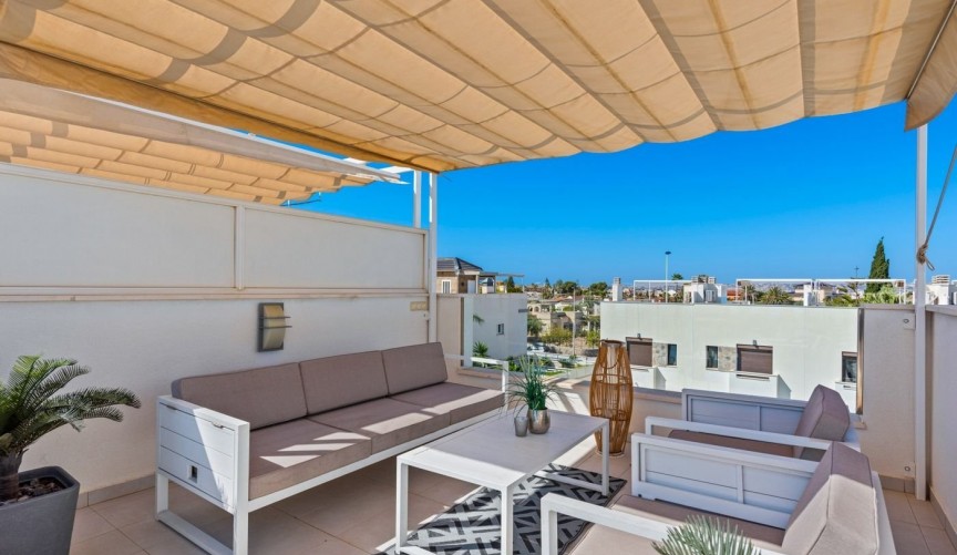 Återförsäljning - Town House -
Torrevieja - Costa Blanca