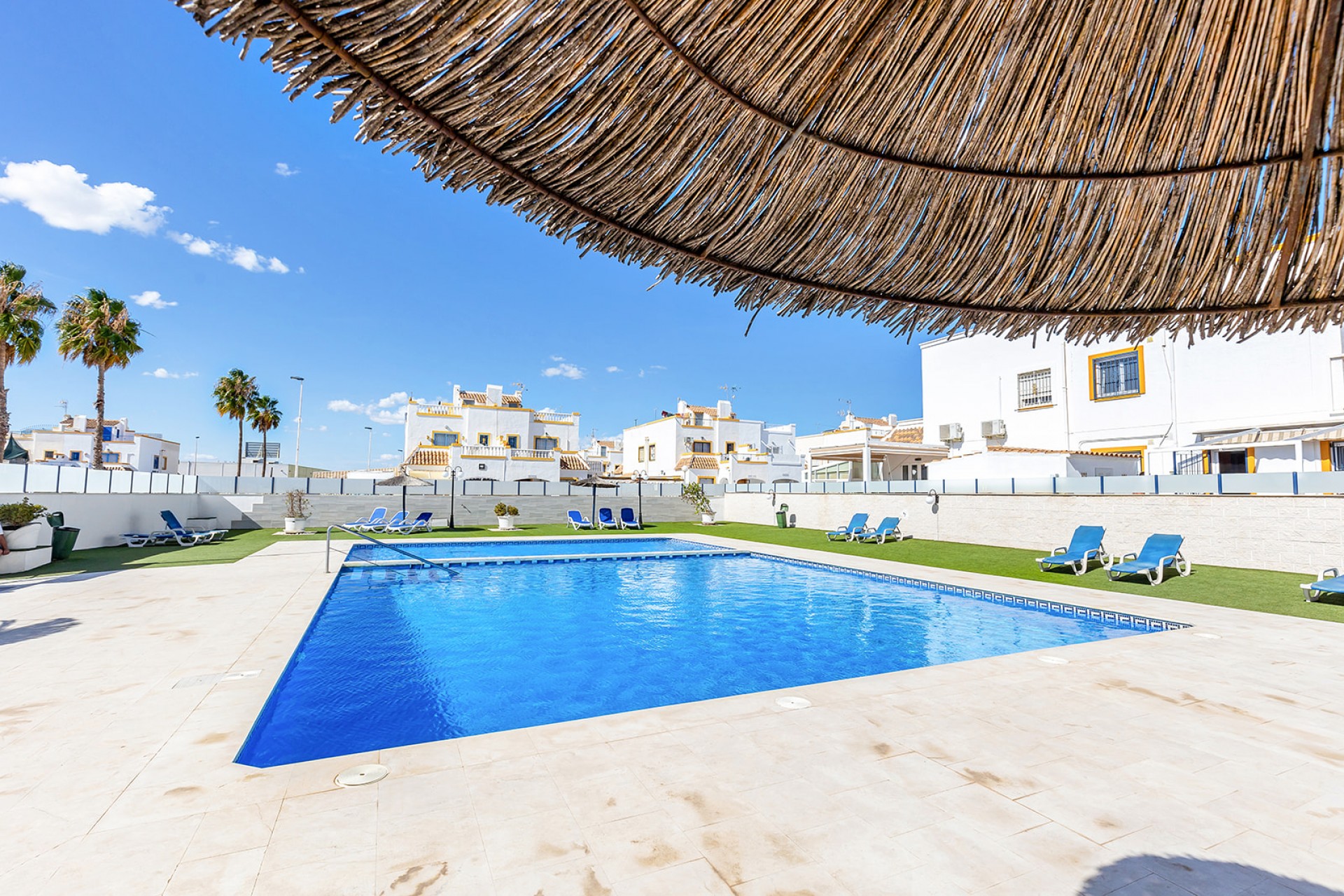 Återförsäljning - Town House -
Torrevieja - Costa Blanca