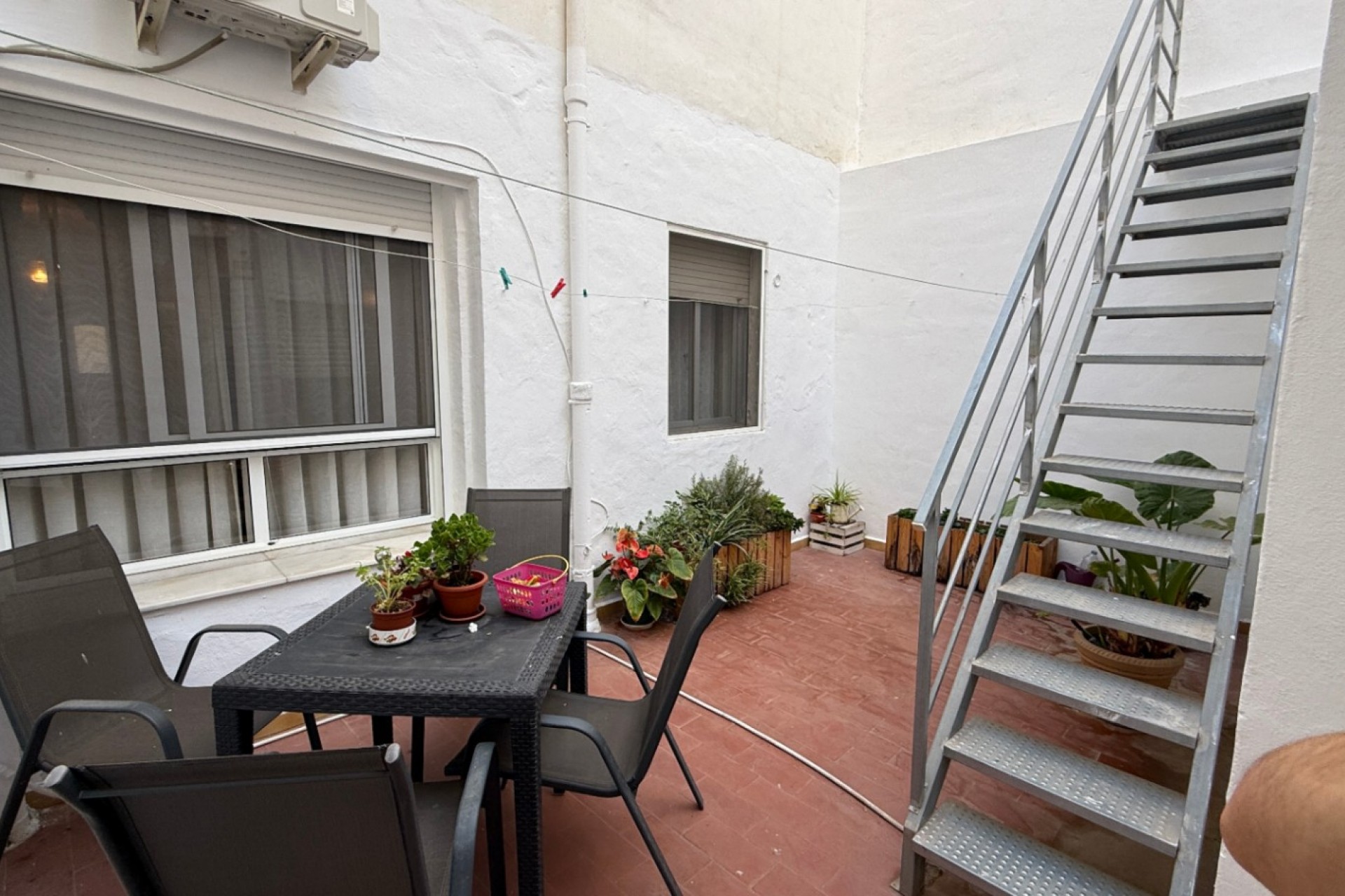 Återförsäljning - Town House -
Torrevieja - Costa Blanca