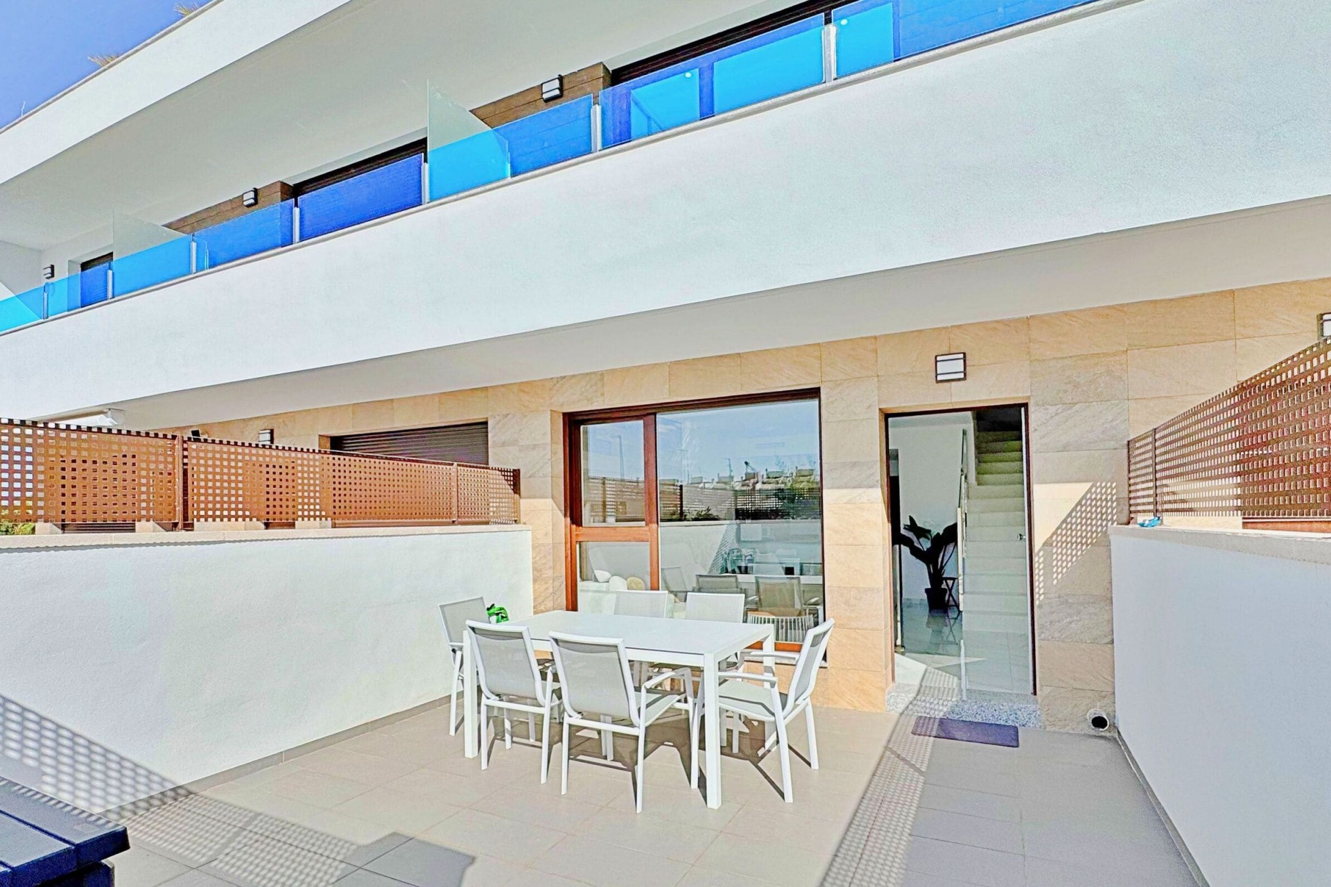 Återförsäljning - Town House -
Torrevieja - Costa Blanca