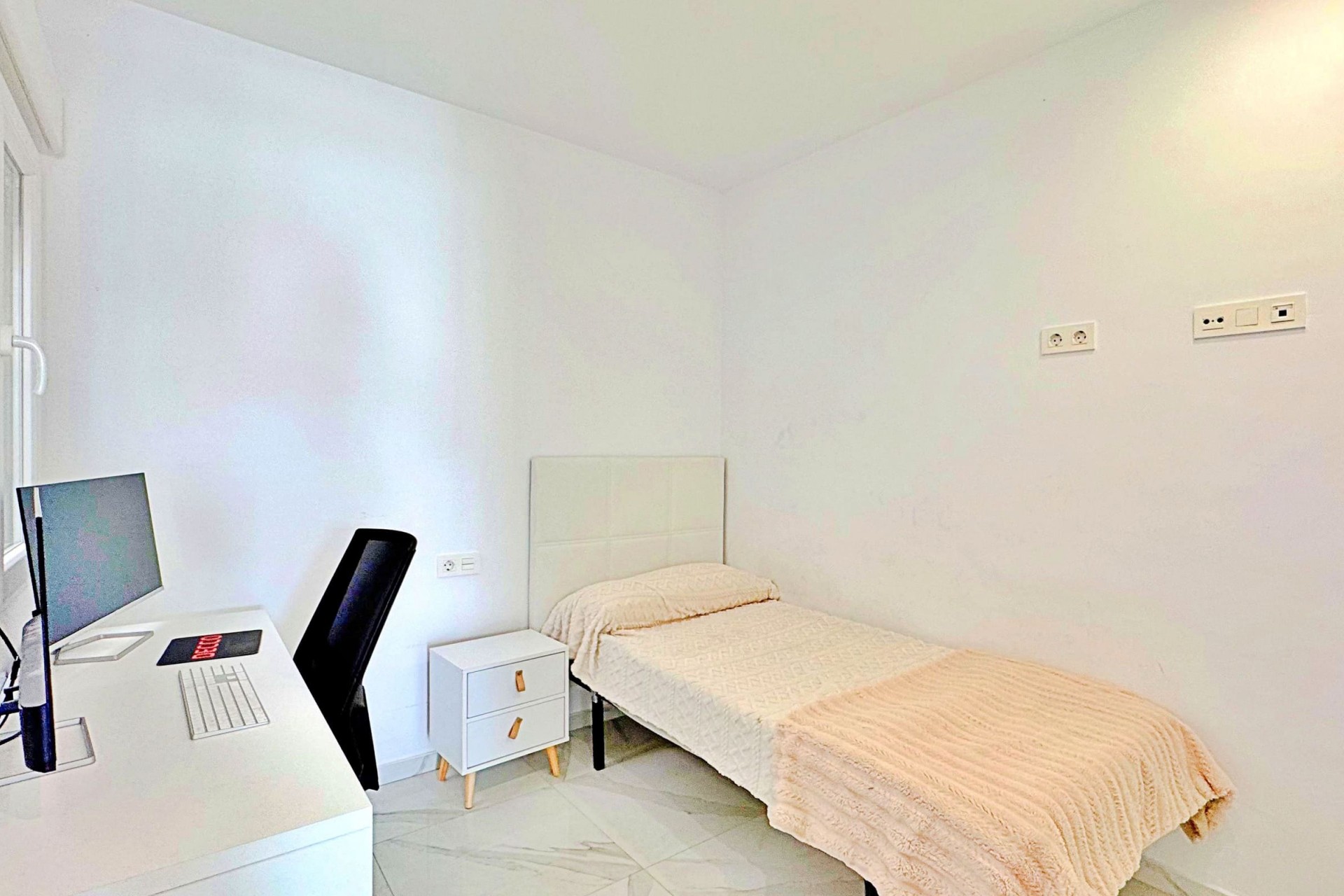 Återförsäljning - Town House -
Torrevieja - Costa Blanca