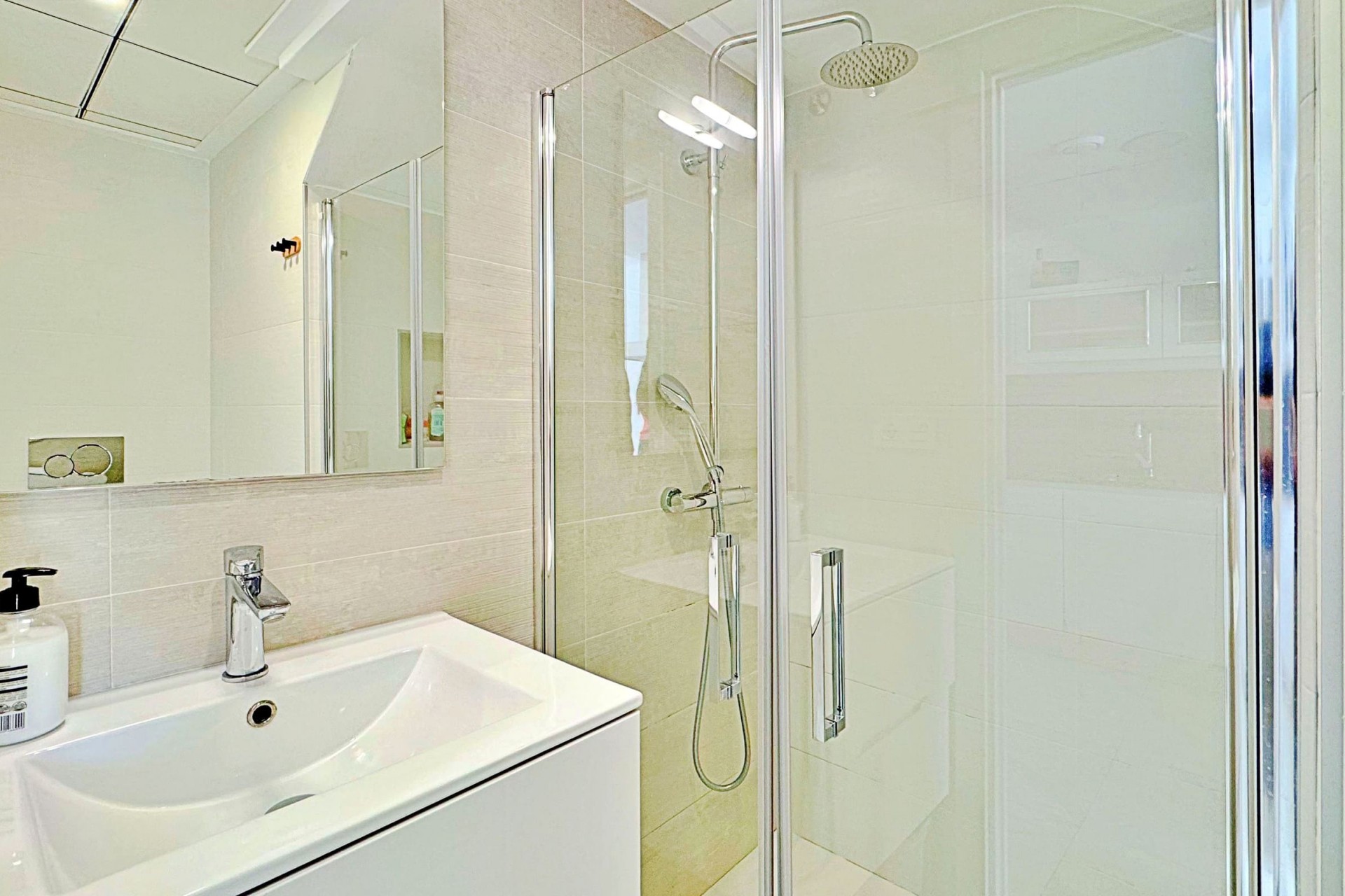 Återförsäljning - Town House -
Torrevieja - Costa Blanca