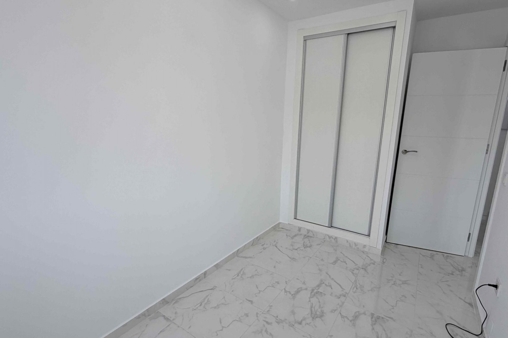 Återförsäljning - Town House -
Torrevieja - Costa Blanca