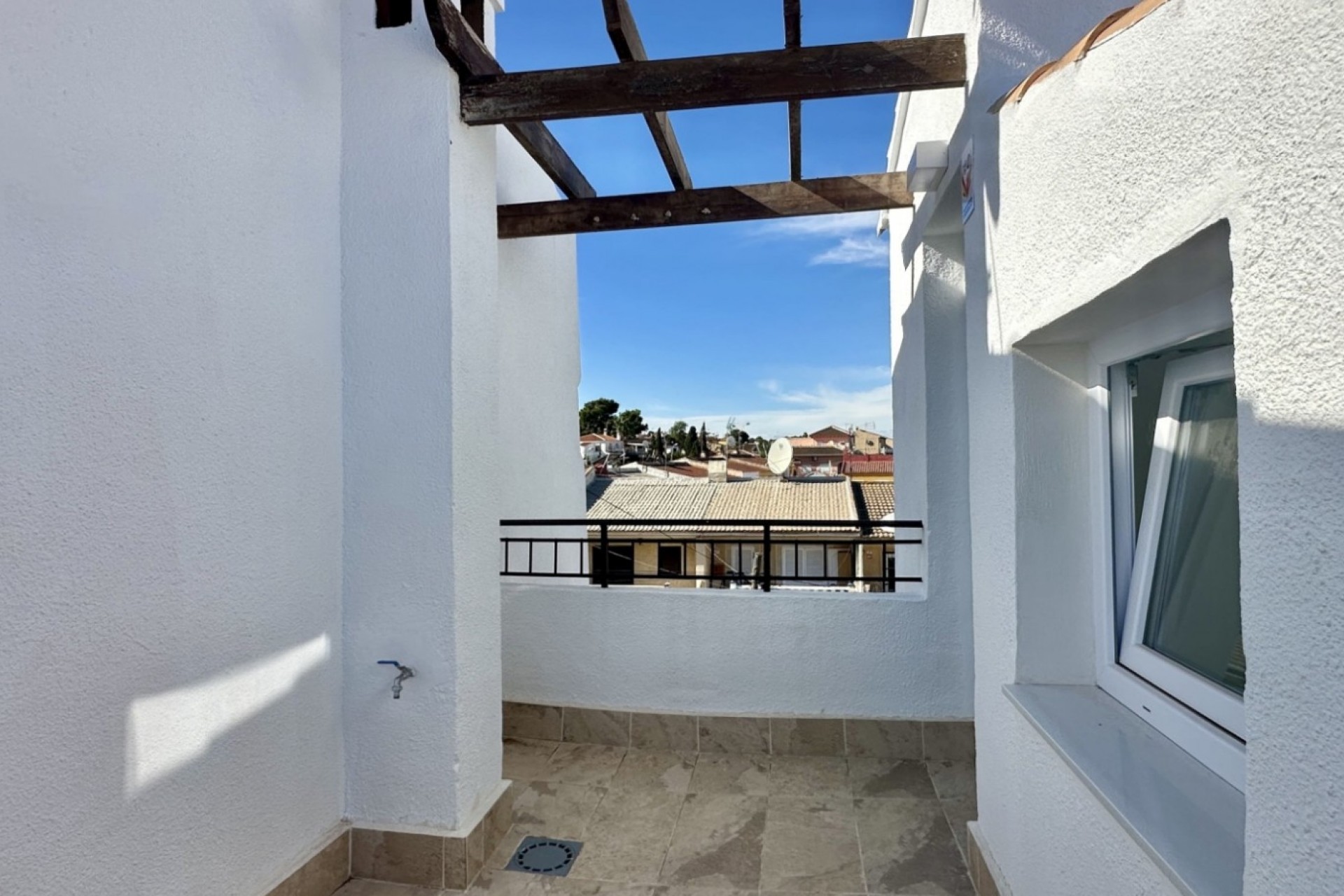 Återförsäljning - Town House -
Torrevieja - Costa Blanca
