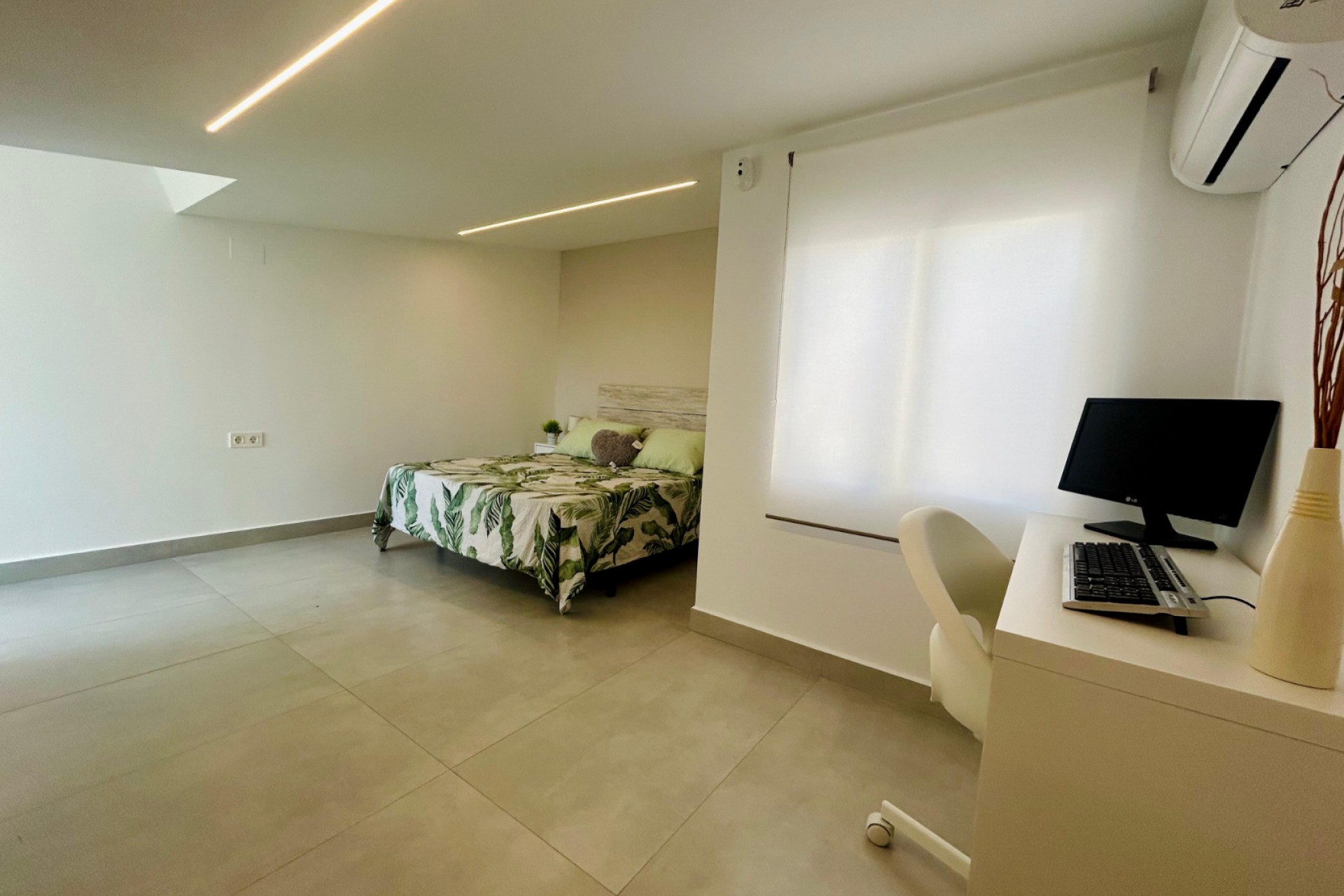 Återförsäljning - Town House -
Torrevieja - Costa Blanca