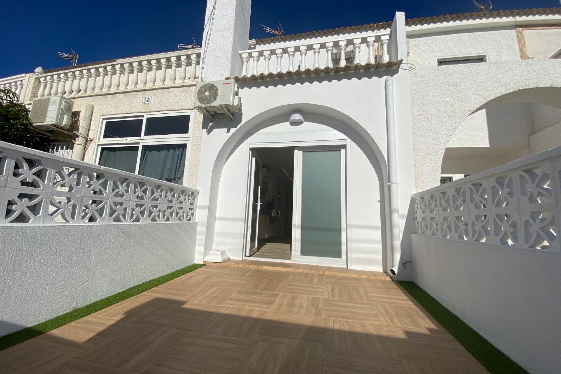 Återförsäljning - Town House -
Torrevieja - Costa Blanca
