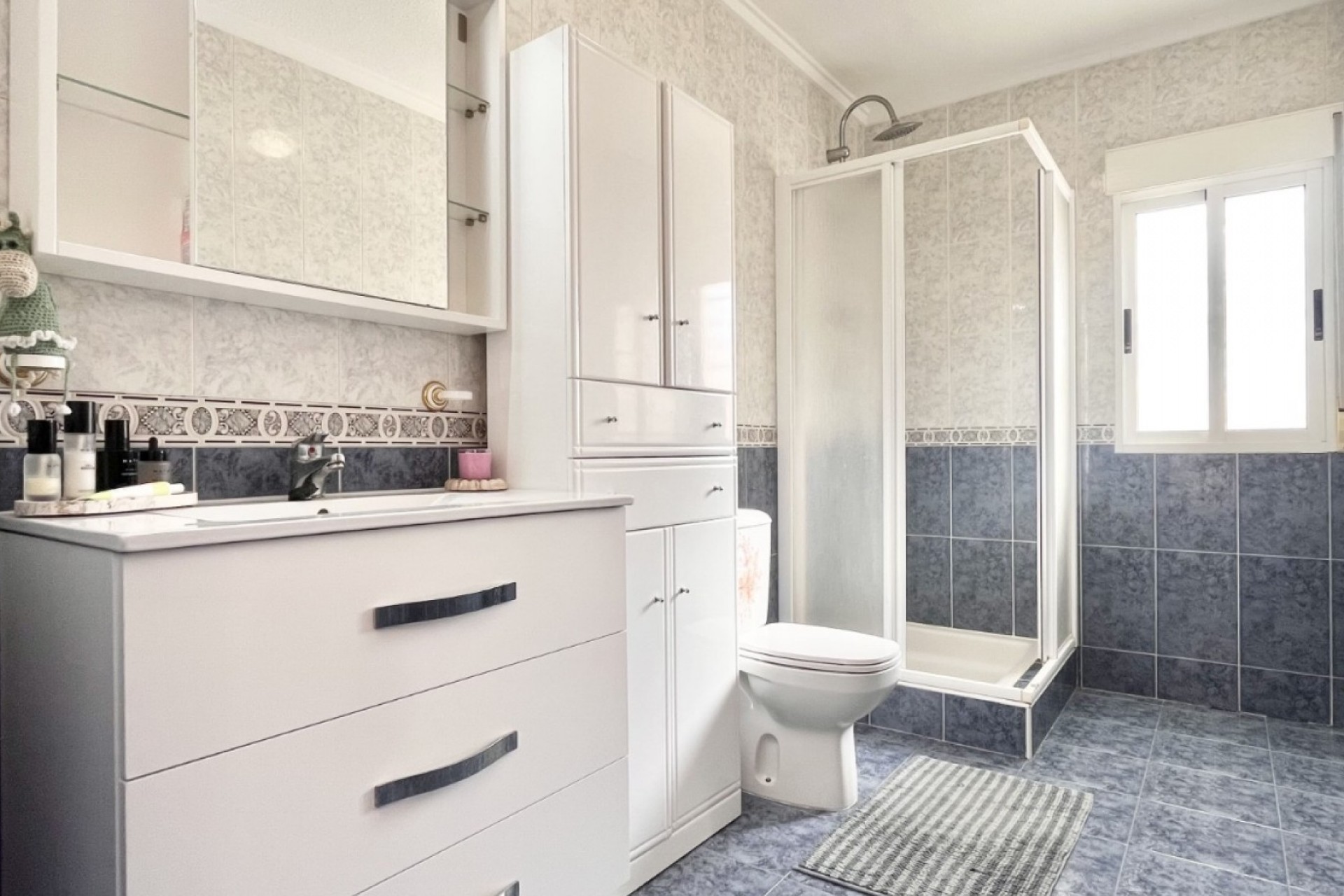 Återförsäljning - Town House -
Torrevieja - Costa Blanca