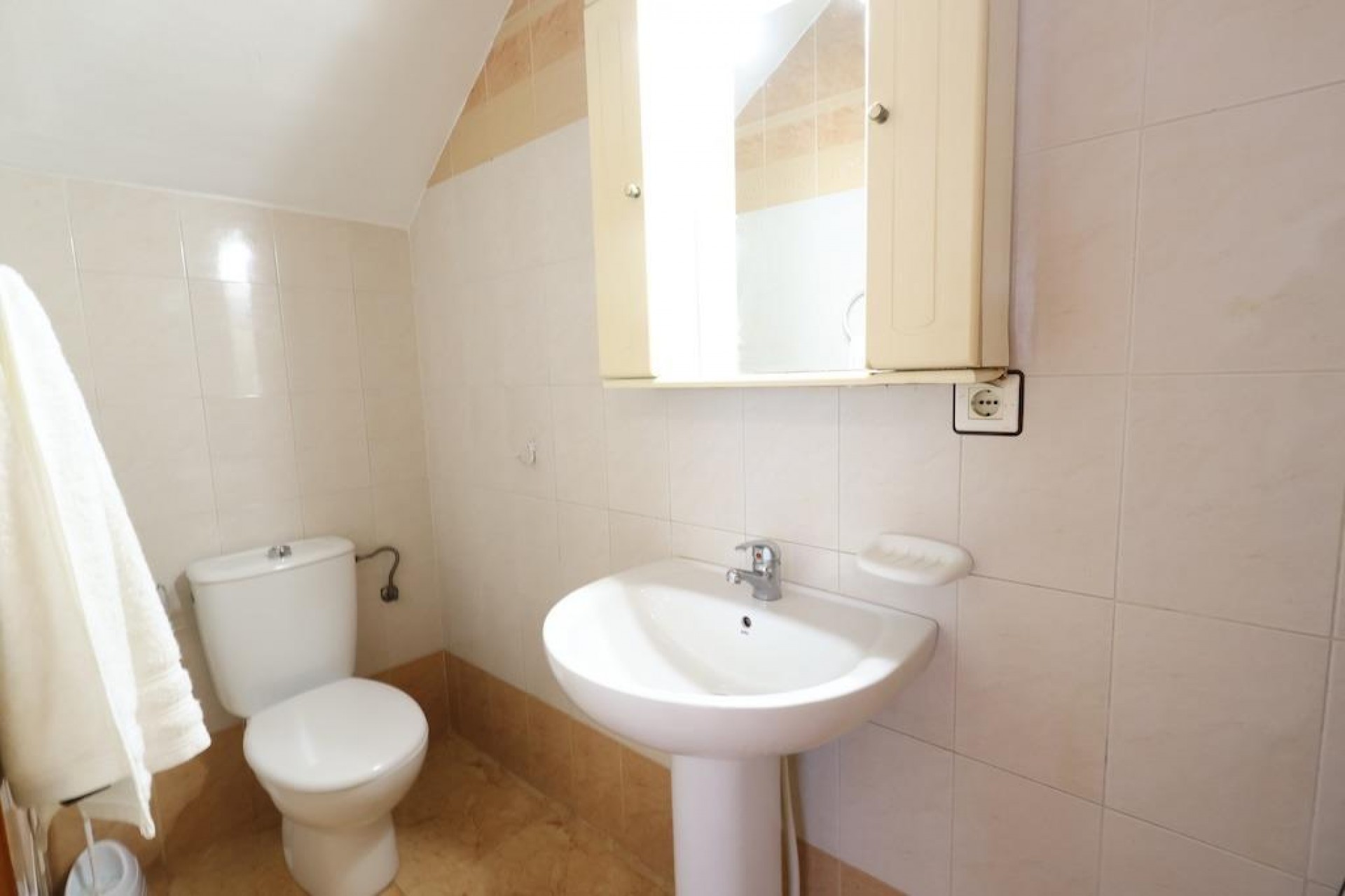 Återförsäljning - Town House -
Torrevieja - Costa Blanca