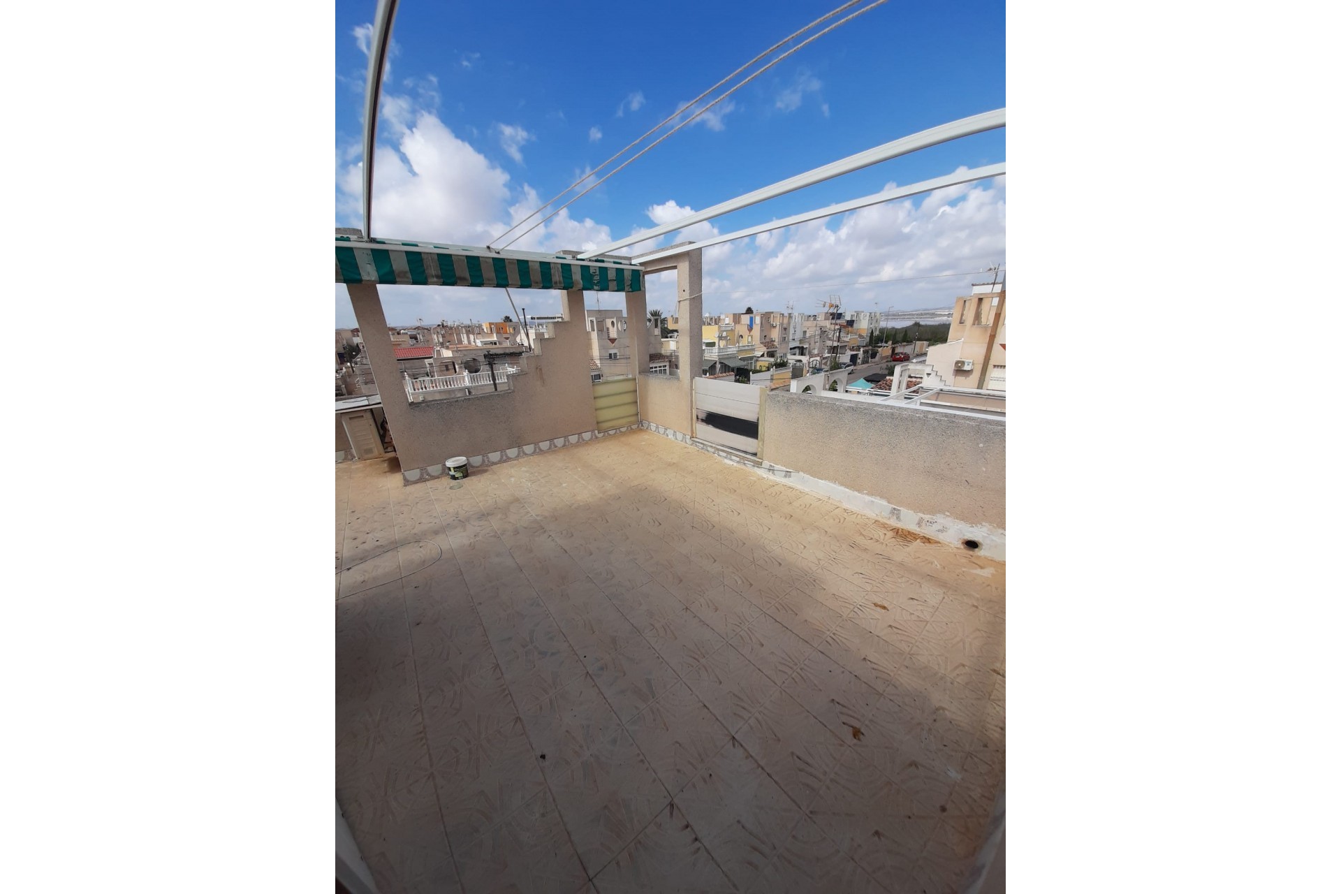 Återförsäljning - Town House -
Torrevieja - Costa Blanca