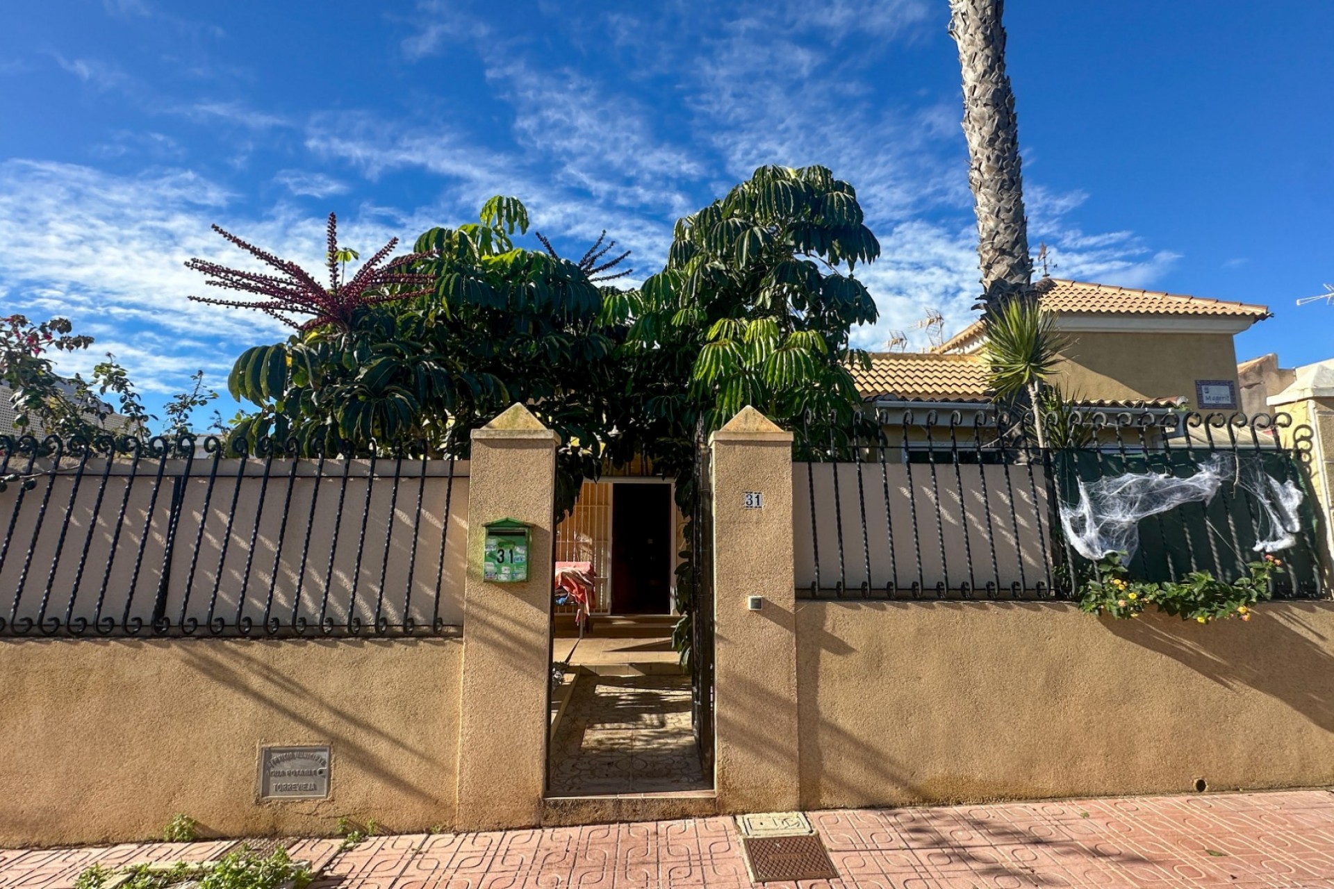 Återförsäljning - Town House -
Torrevieja - Costa Blanca