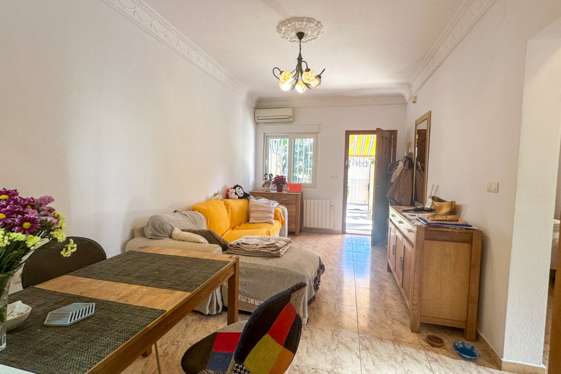 Återförsäljning - Town House -
Torrevieja - Costa Blanca