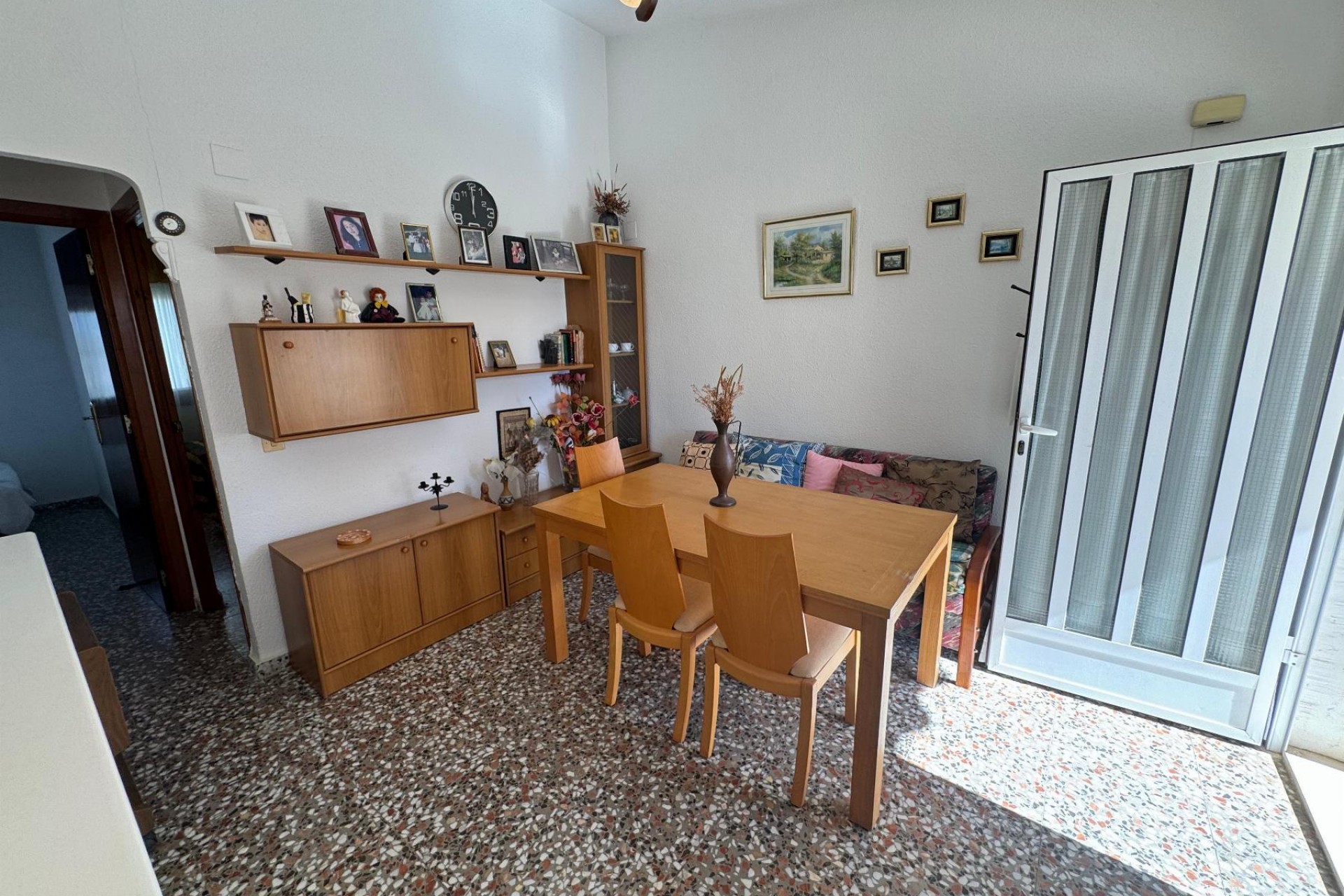 Återförsäljning - Town House -
Torrevieja - Costa Blanca