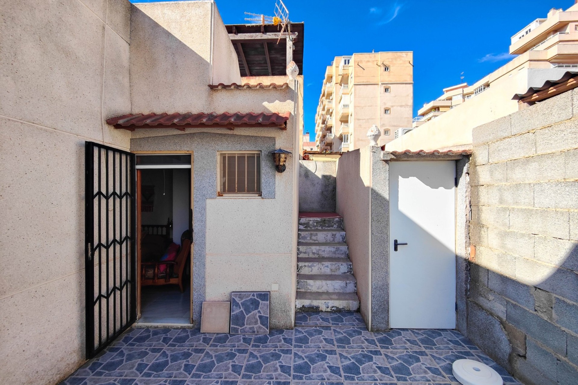 Återförsäljning - Town House -
Torrevieja - Costa Blanca