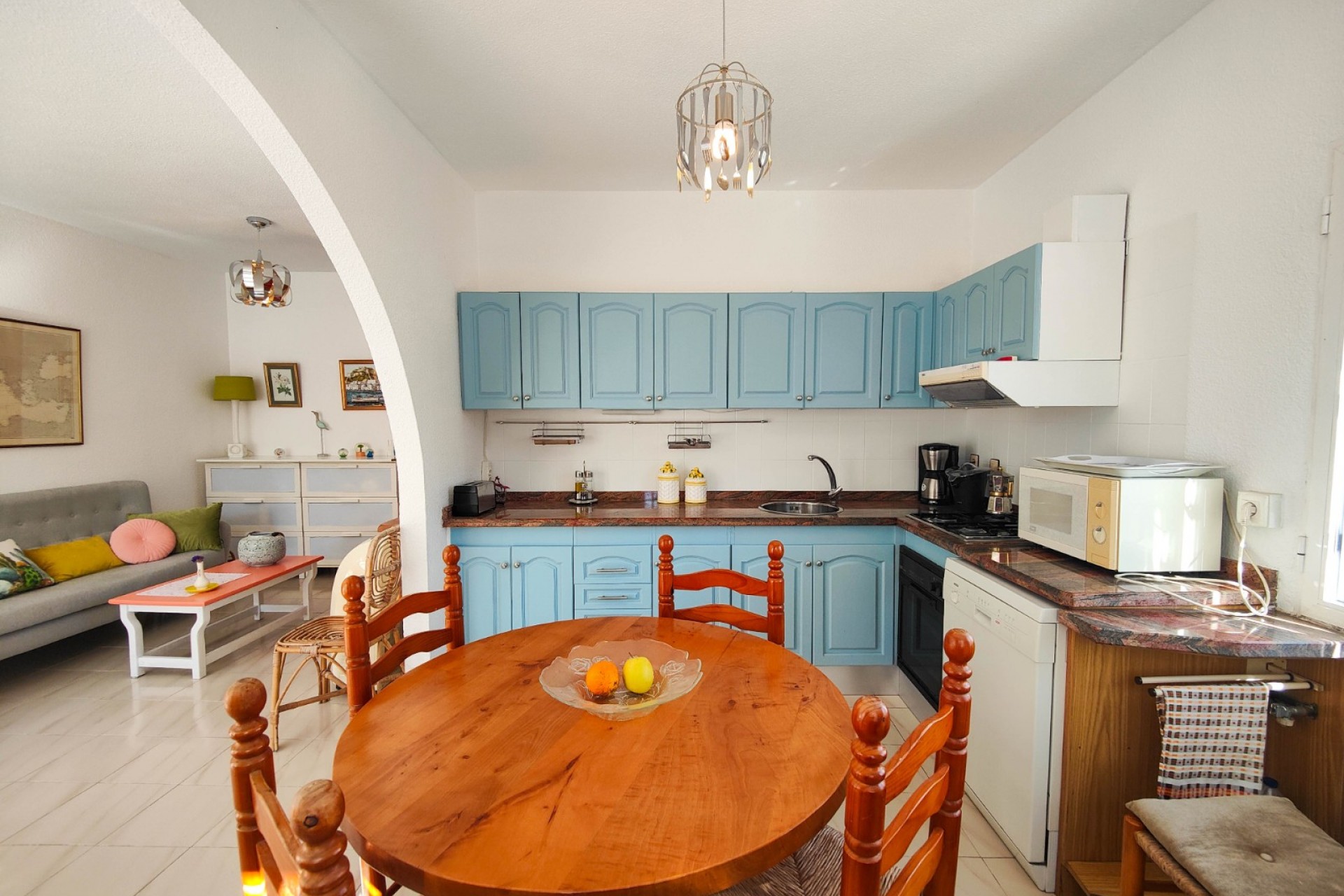 Återförsäljning - Town House -
Torrevieja - Costa Blanca