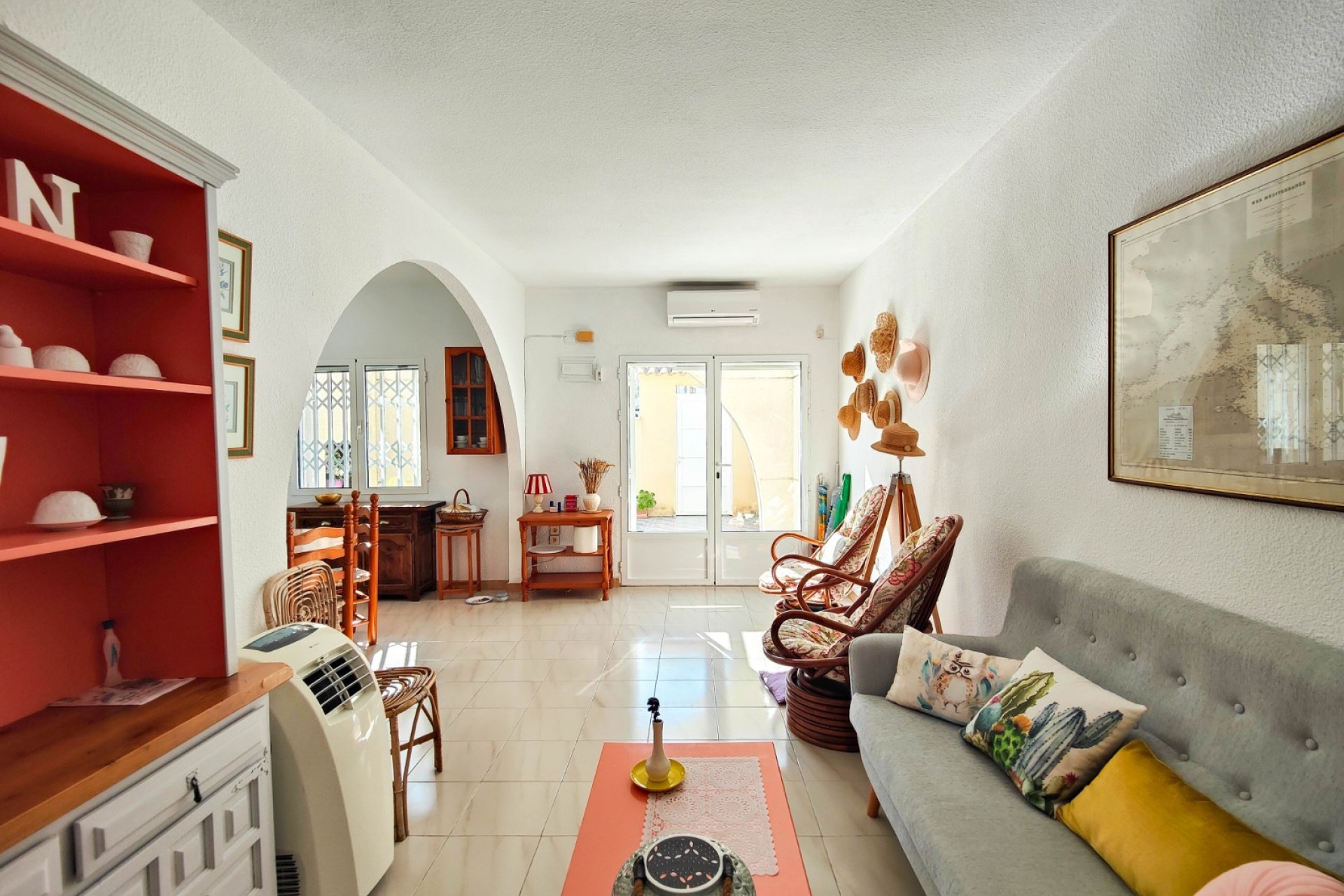 Återförsäljning - Town House -
Torrevieja - Costa Blanca
