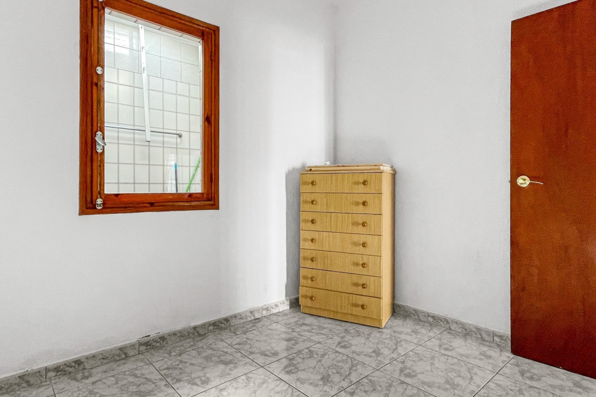 Återförsäljning - Town House -
Torrevieja - Costa Blanca
