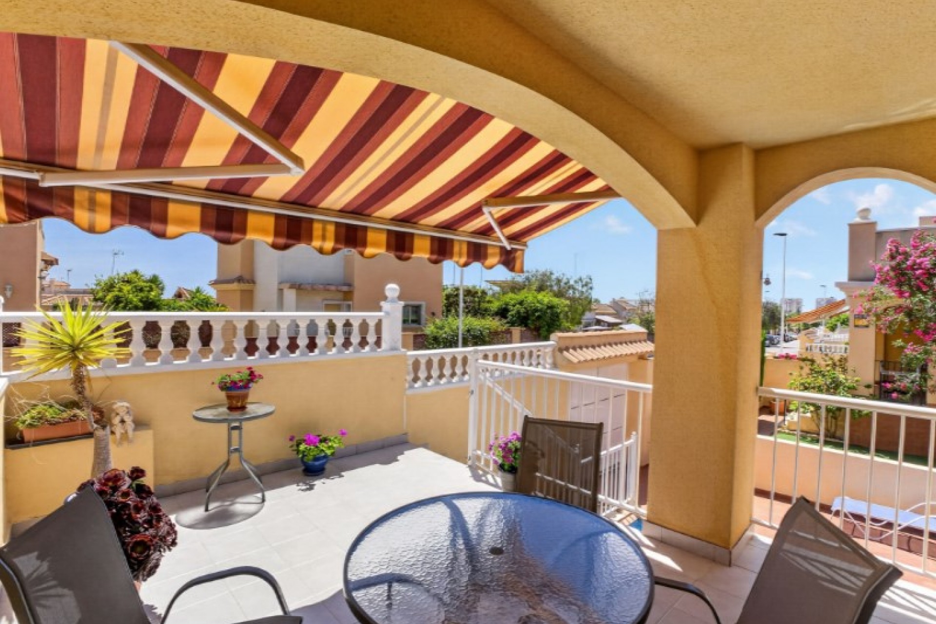 Återförsäljning - Town House -
Torrevieja - Costa Blanca