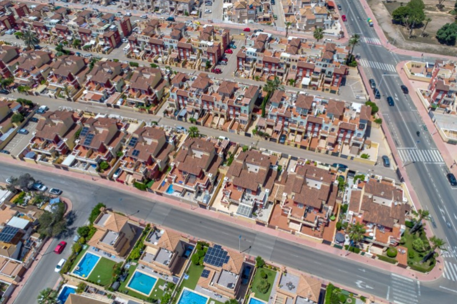 Återförsäljning - Town House -
Torrevieja - Costa Blanca