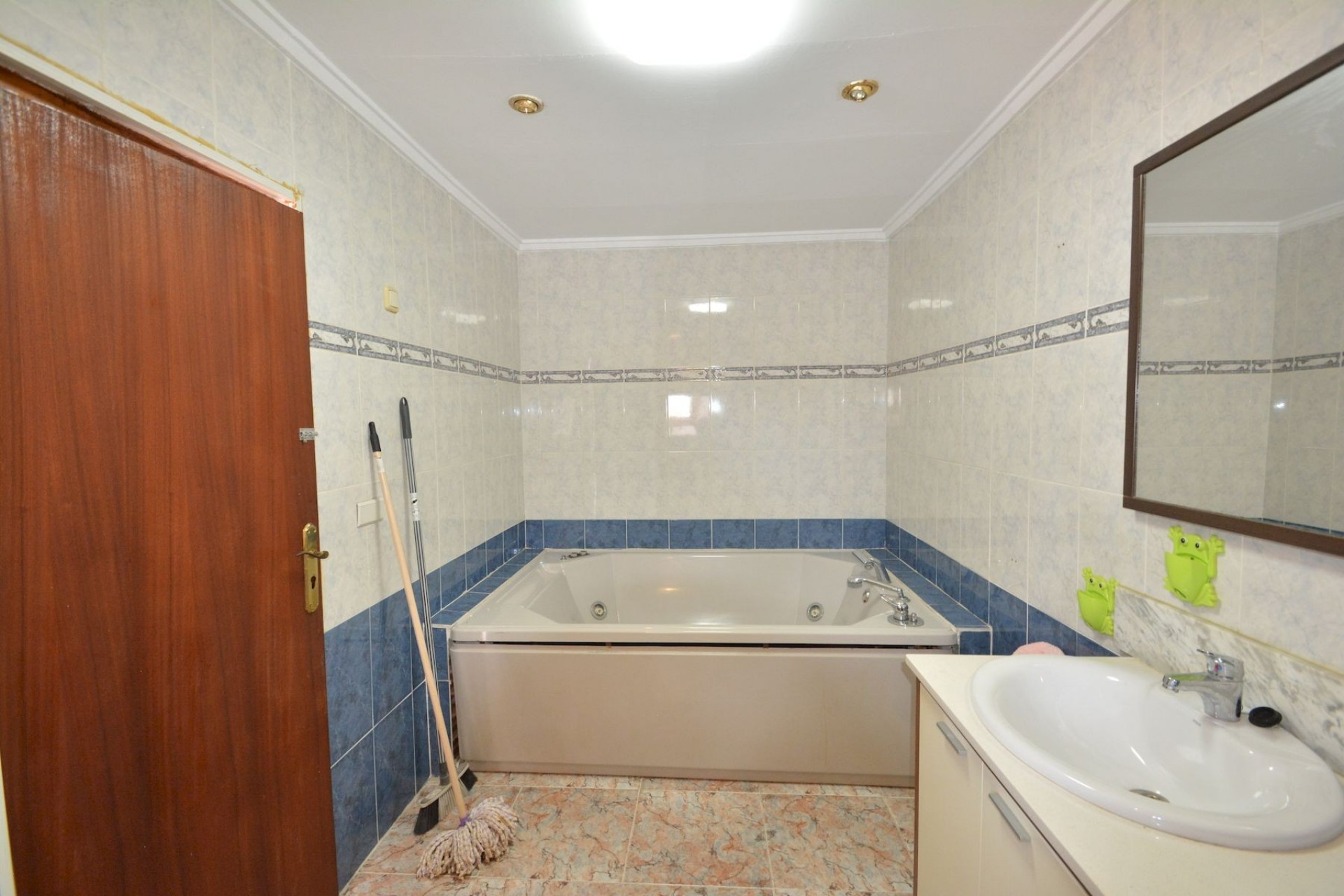 Återförsäljning - Town House -
Torrevieja - Costa Blanca