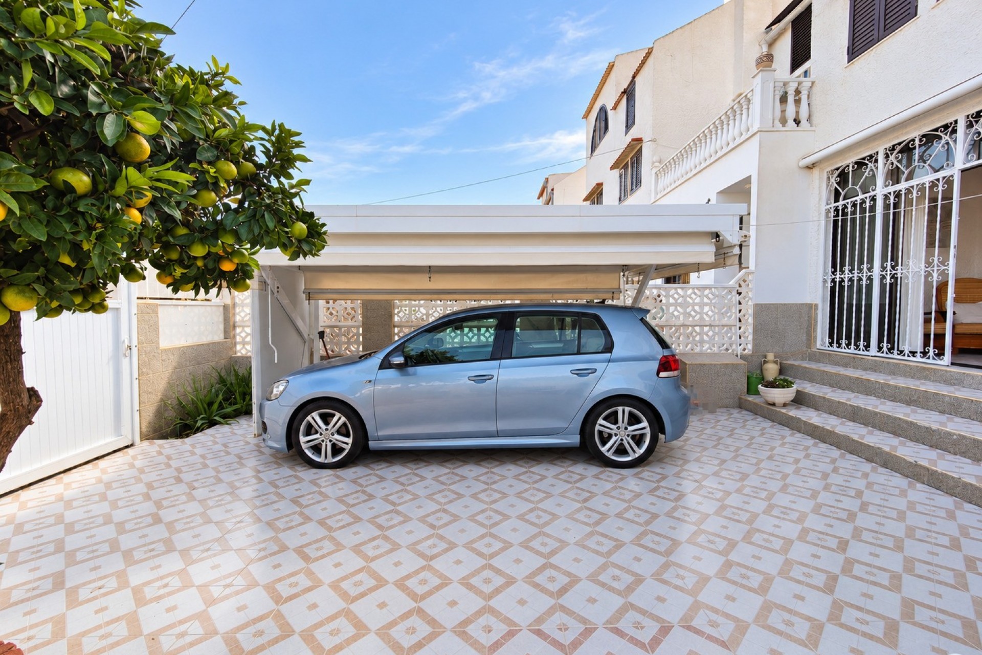 Återförsäljning - Town House -
Torrevieja - Costa Blanca