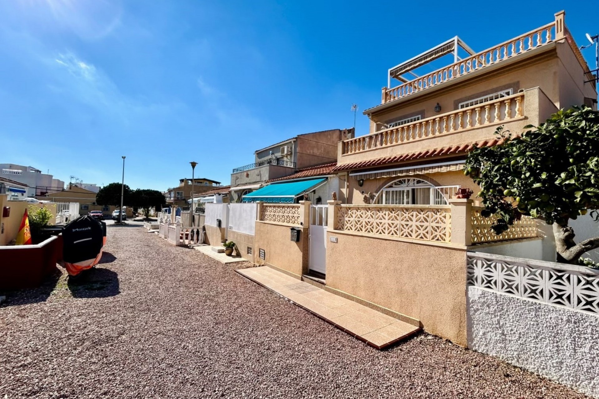 Återförsäljning - Town House -
Torrevieja - Costa Blanca