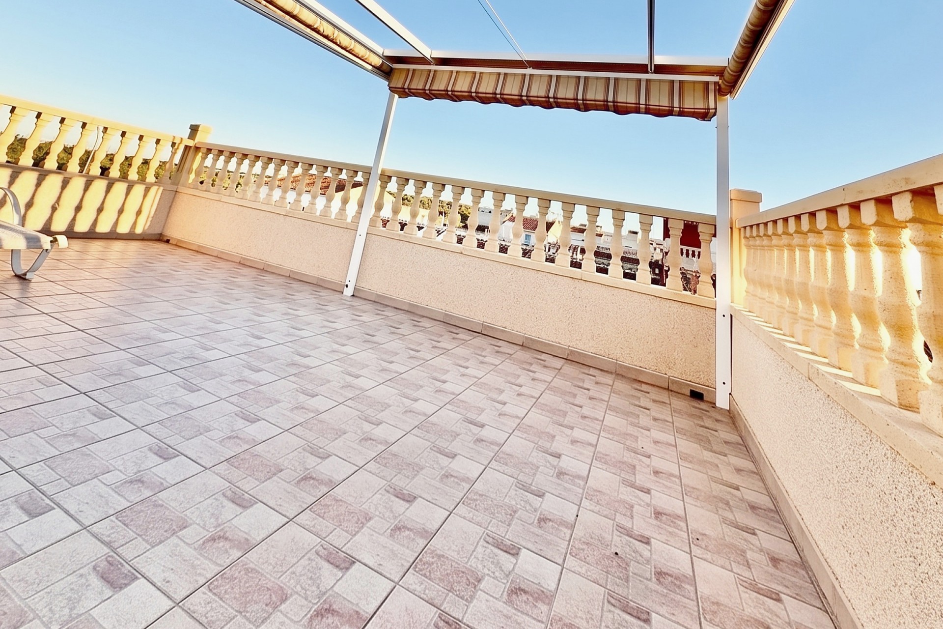 Återförsäljning - Town House -
Torrevieja - Costa Blanca