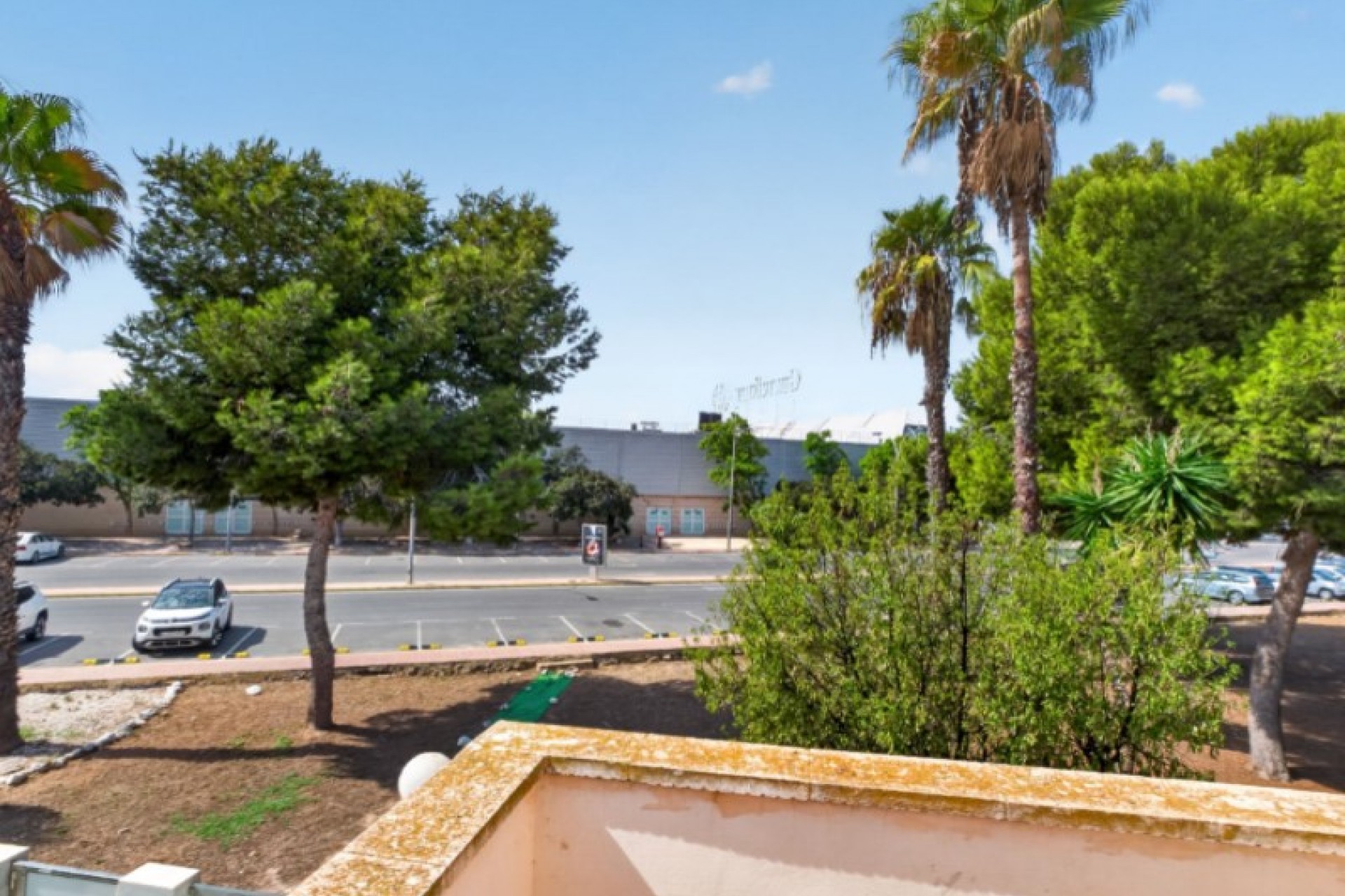 Återförsäljning - Town House -
Torrevieja - Costa Blanca