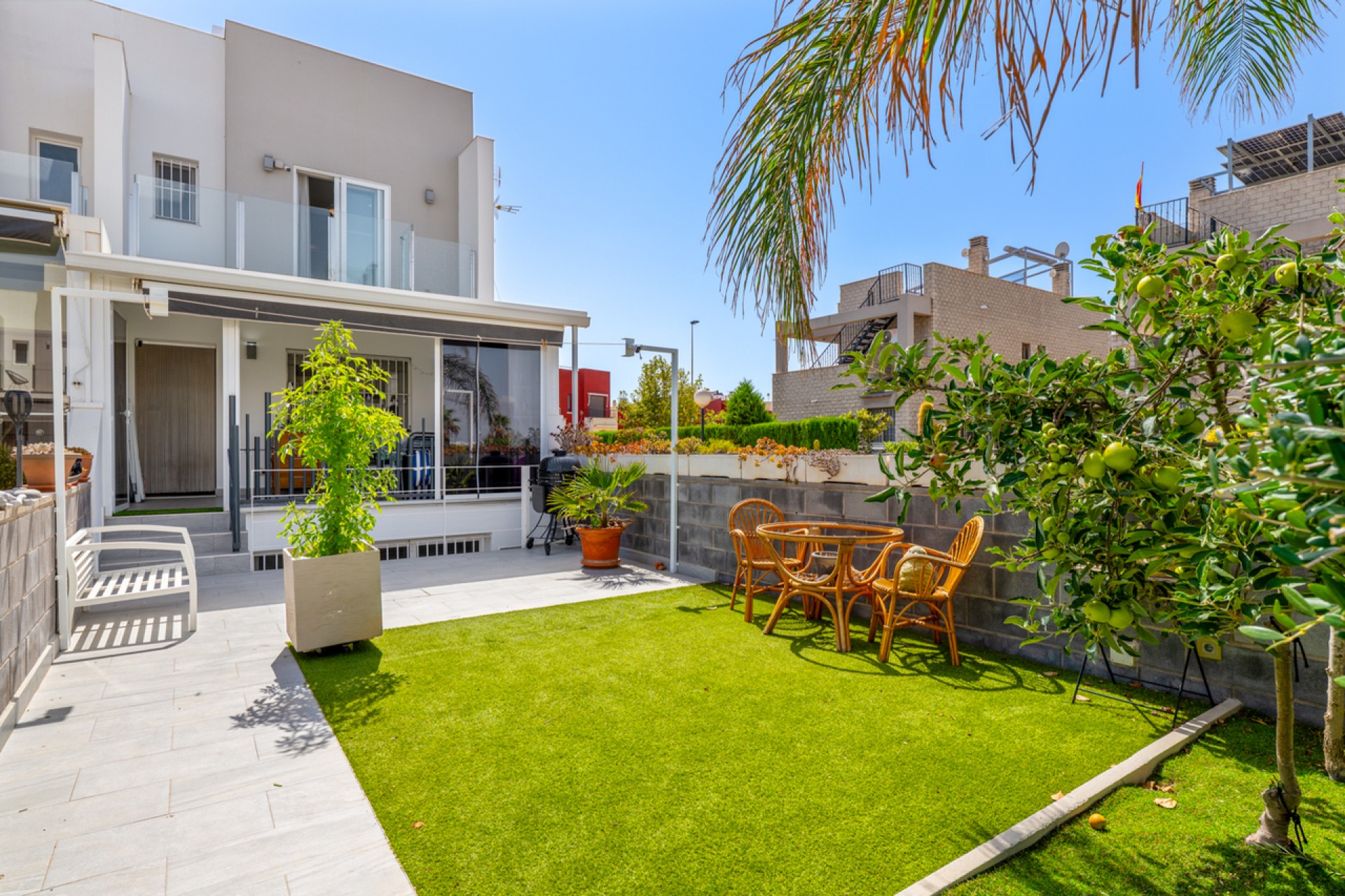 Återförsäljning - Town House -
Torrevieja - Costa Blanca