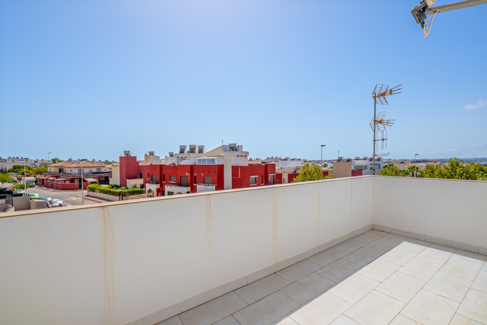 Återförsäljning - Town House -
Torrevieja - Costa Blanca